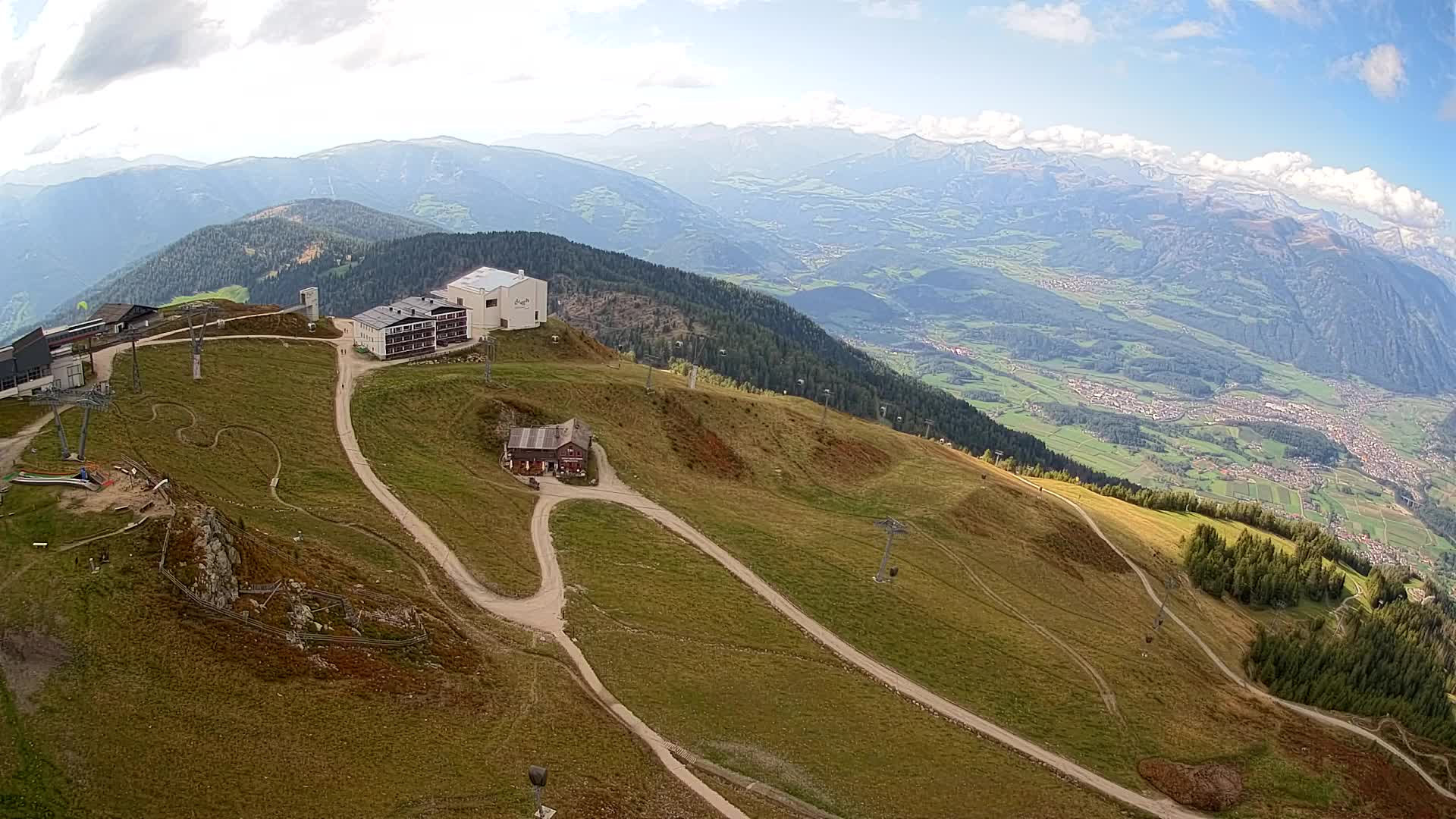 Stazione sciistica di Plan de Corones | vista su Brunico