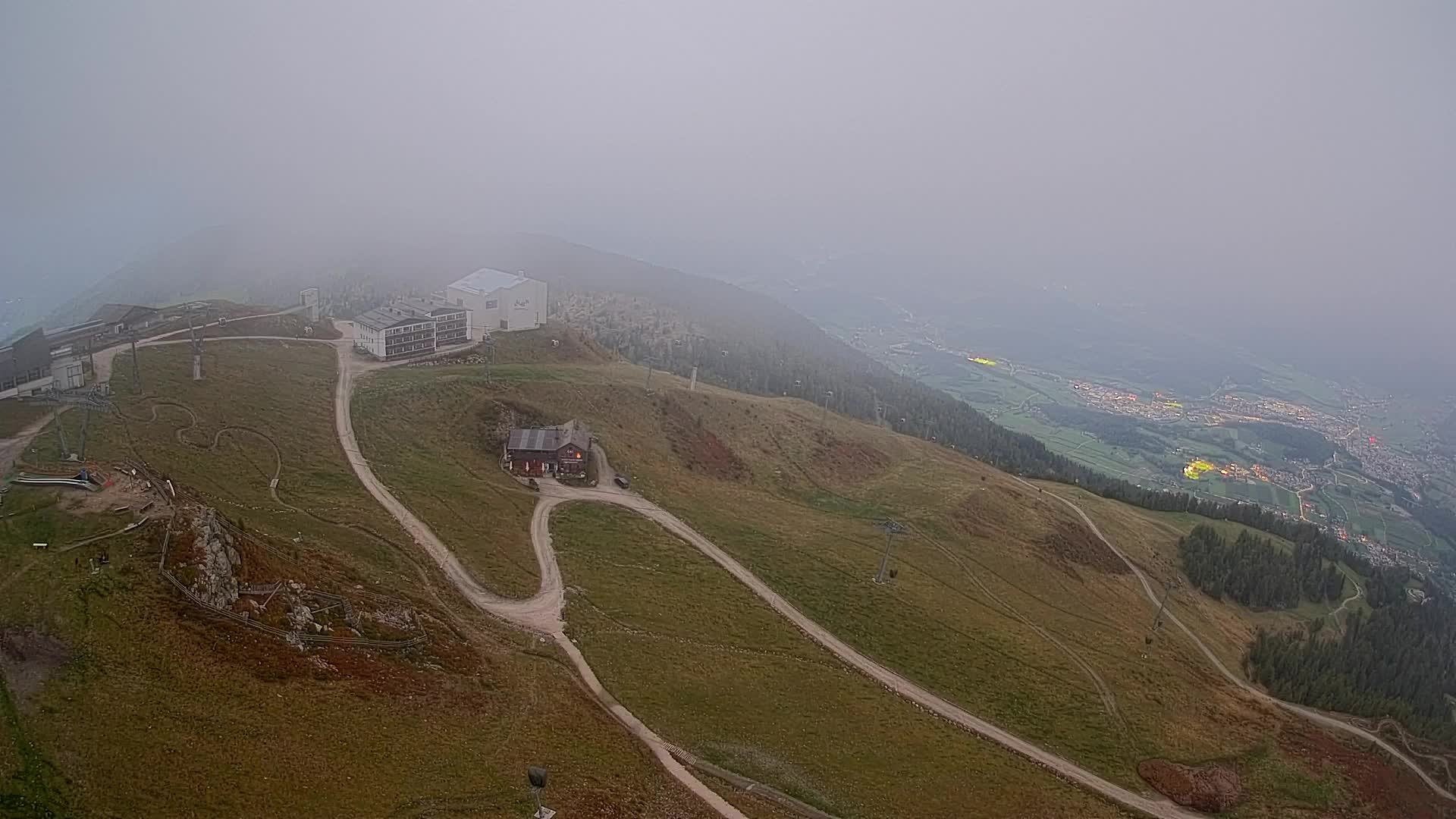 Skigebiet Kronplatz Gipfel | Blick auf Bruneck