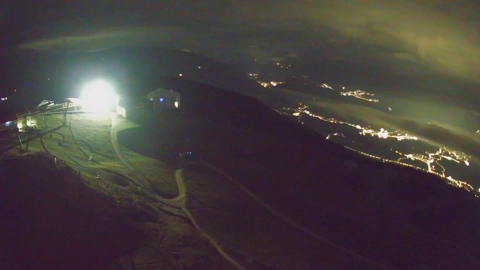 Kronplatz peak Ski resort | view to Bruneck