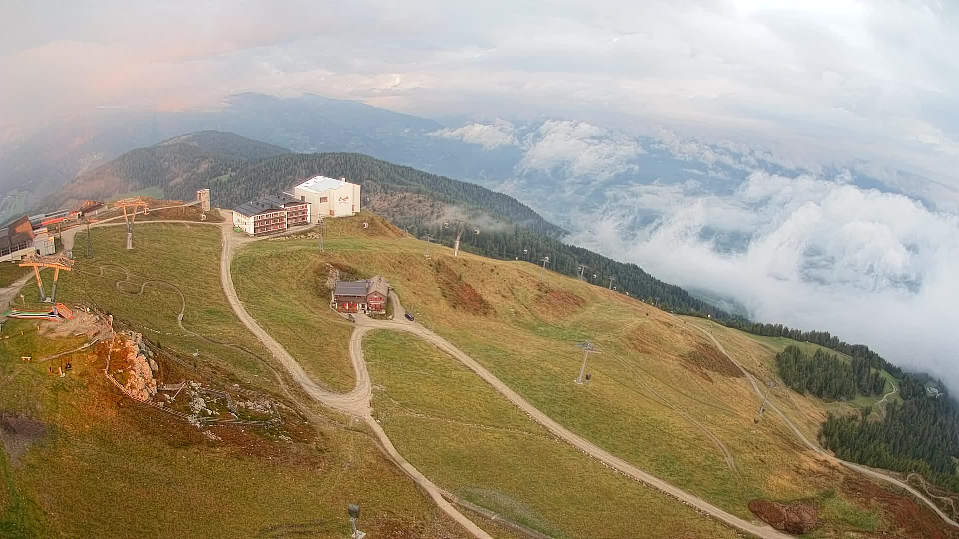 Smučišče Kronplatz – vrh | pogled na Bruneck