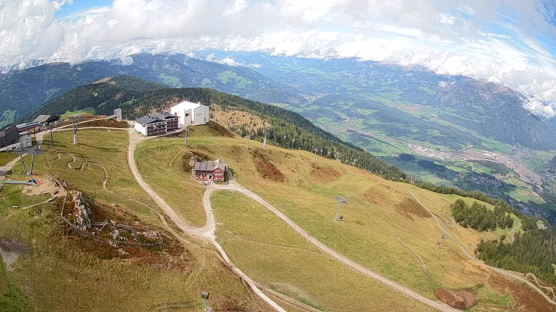 Skigebiet Kronplatz Gipfel | Blick auf Bruneck
