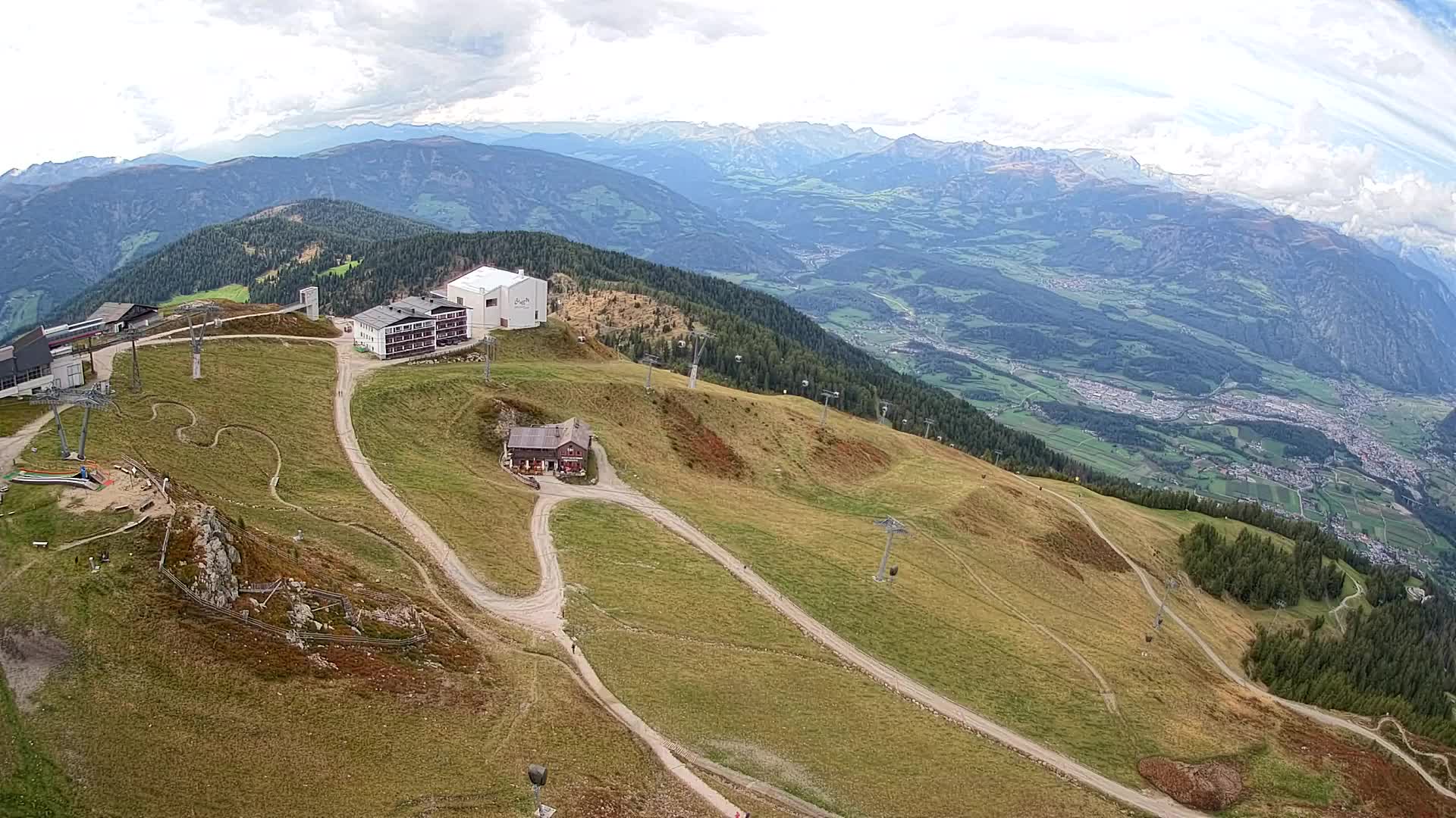Skigebiet Kronplatz Gipfel | Blick auf Bruneck