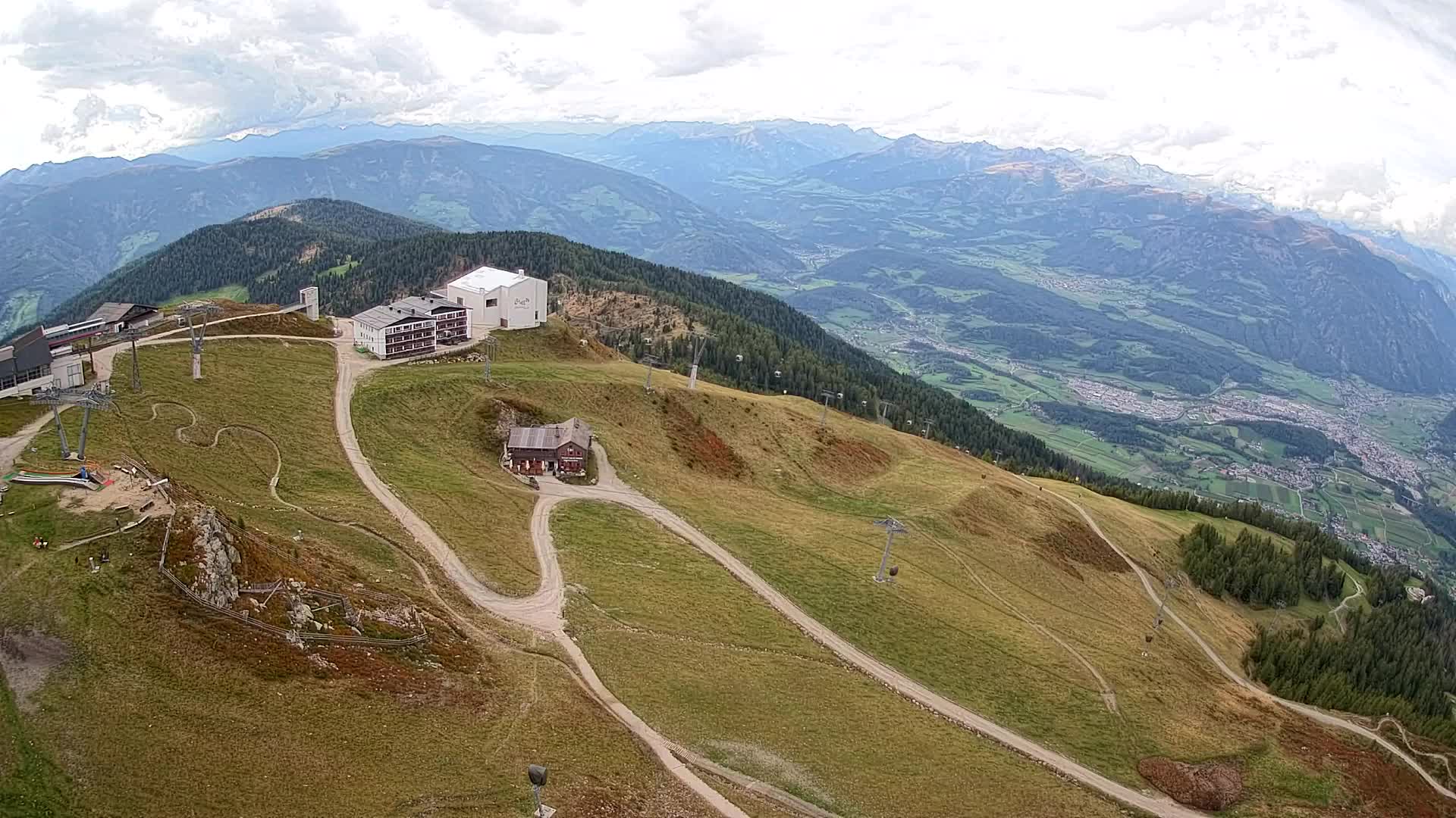 Skigebiet Kronplatz Gipfel | Blick auf Bruneck