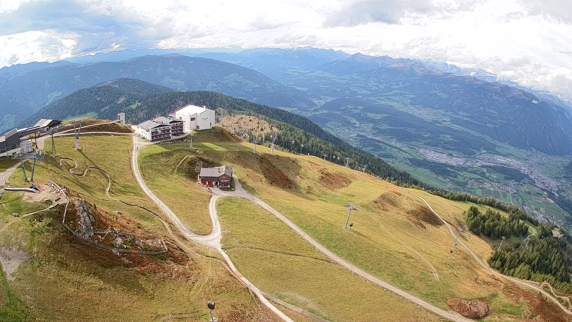 Station de ski Kronplatz sommet | vue sur Brunico