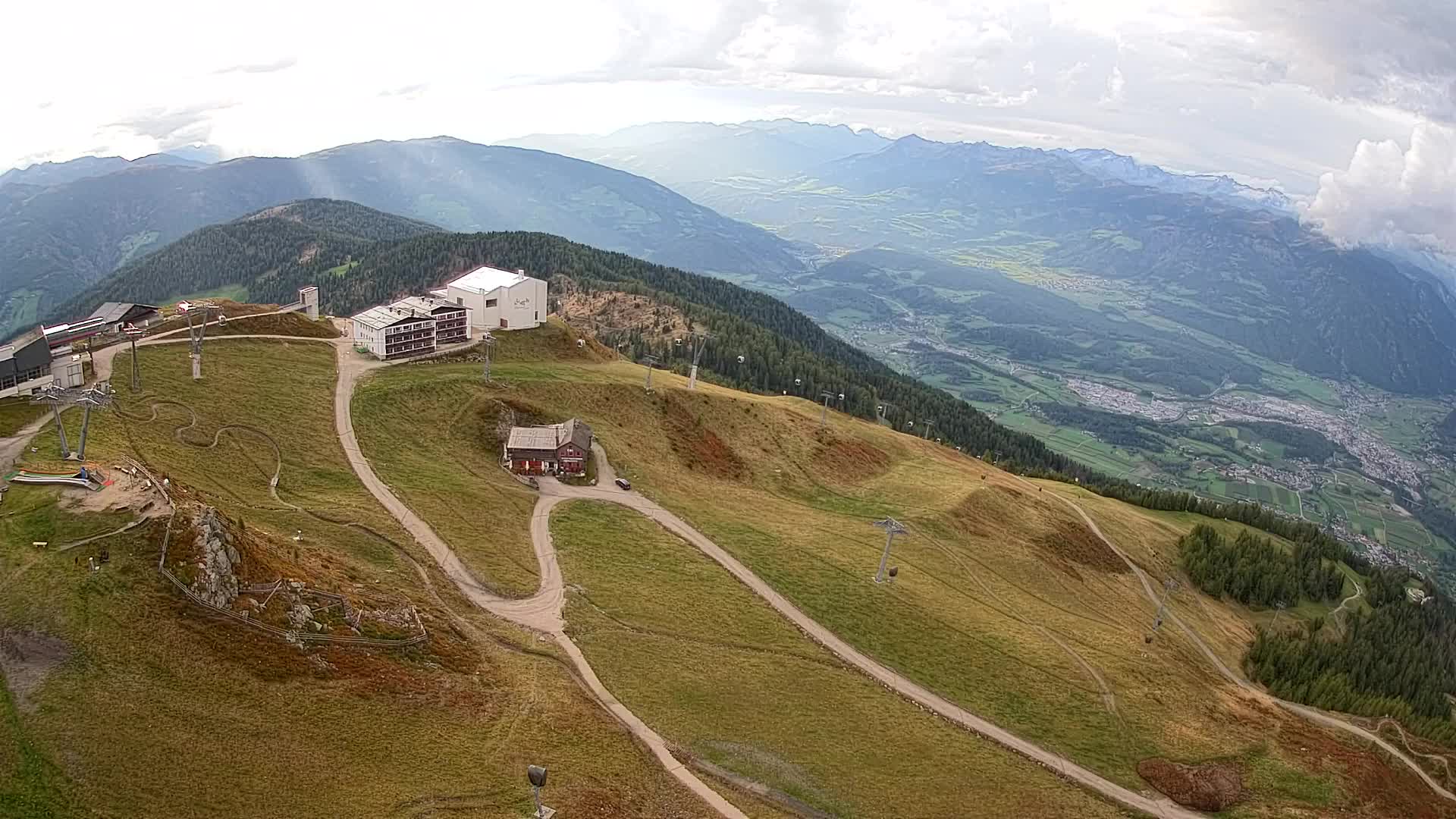 Station de ski Kronplatz sommet | vue sur Brunico