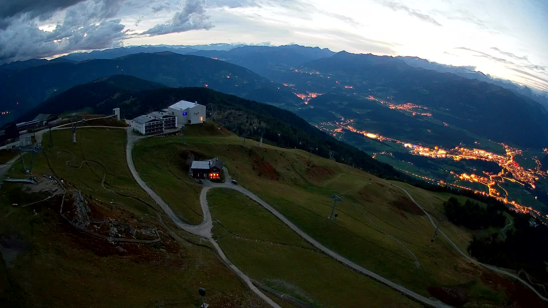 Smučišče Kronplatz – vrh | pogled na Bruneck