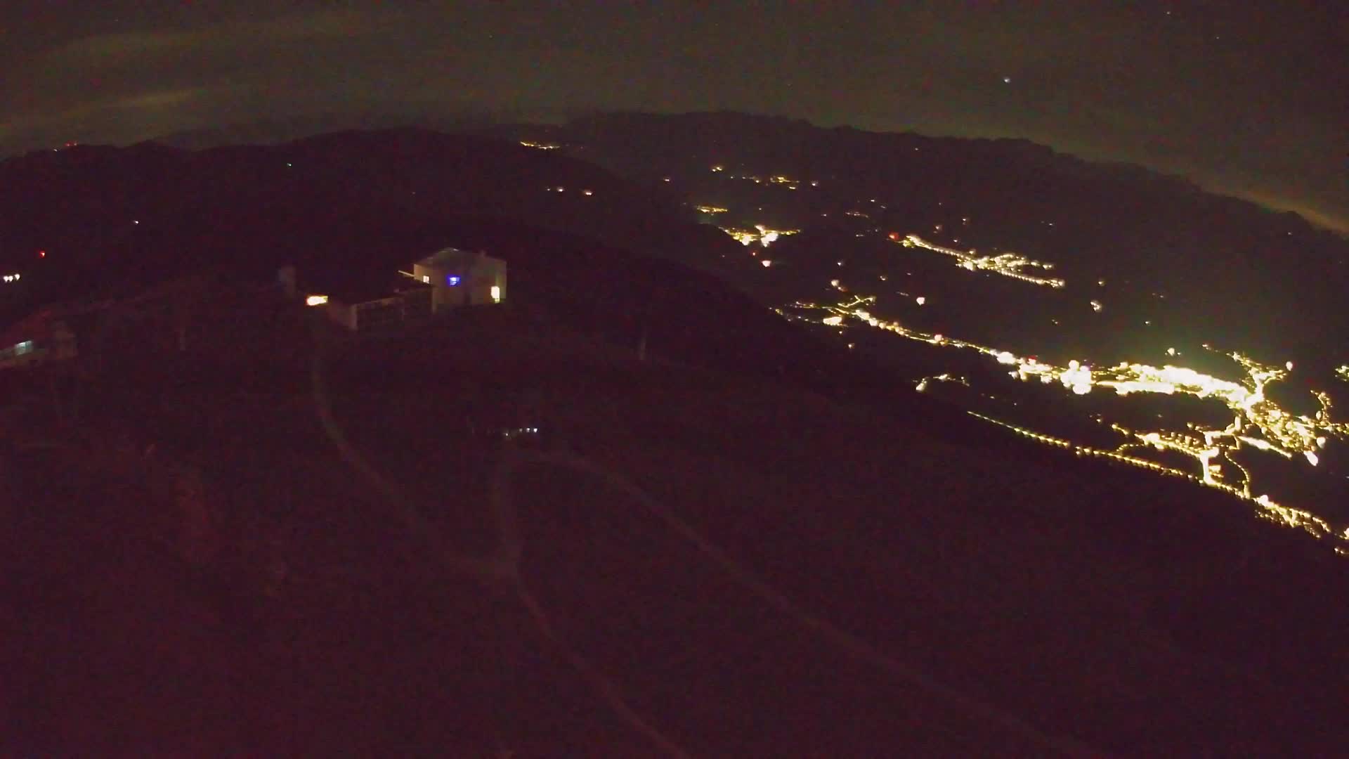 Kronplatz peak Ski resort | view to Bruneck