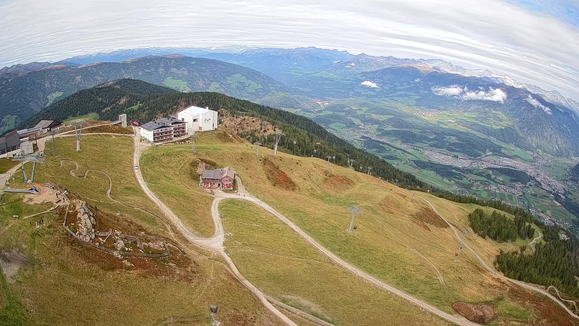 Skigebiet Kronplatz Gipfel | Blick auf Bruneck