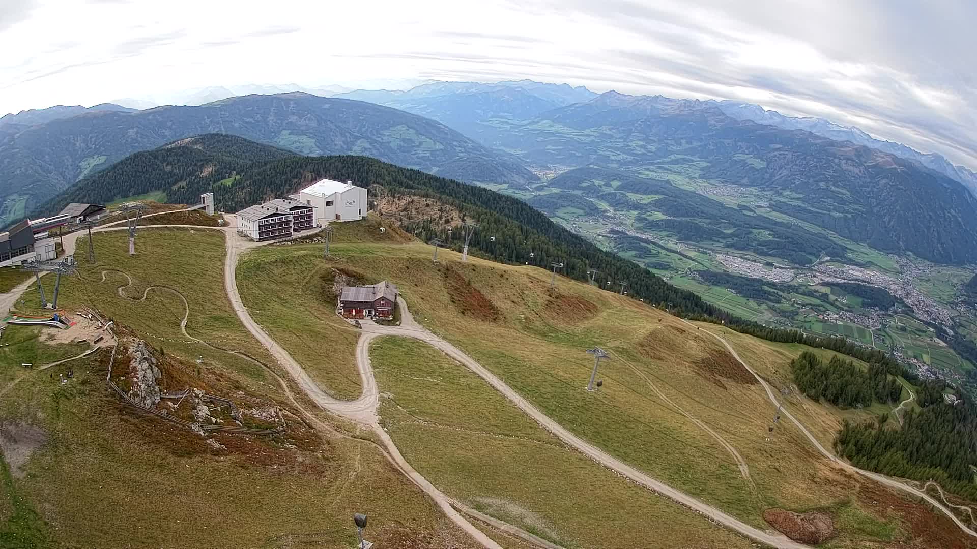 Skigebiet Kronplatz Gipfel | Blick auf Bruneck