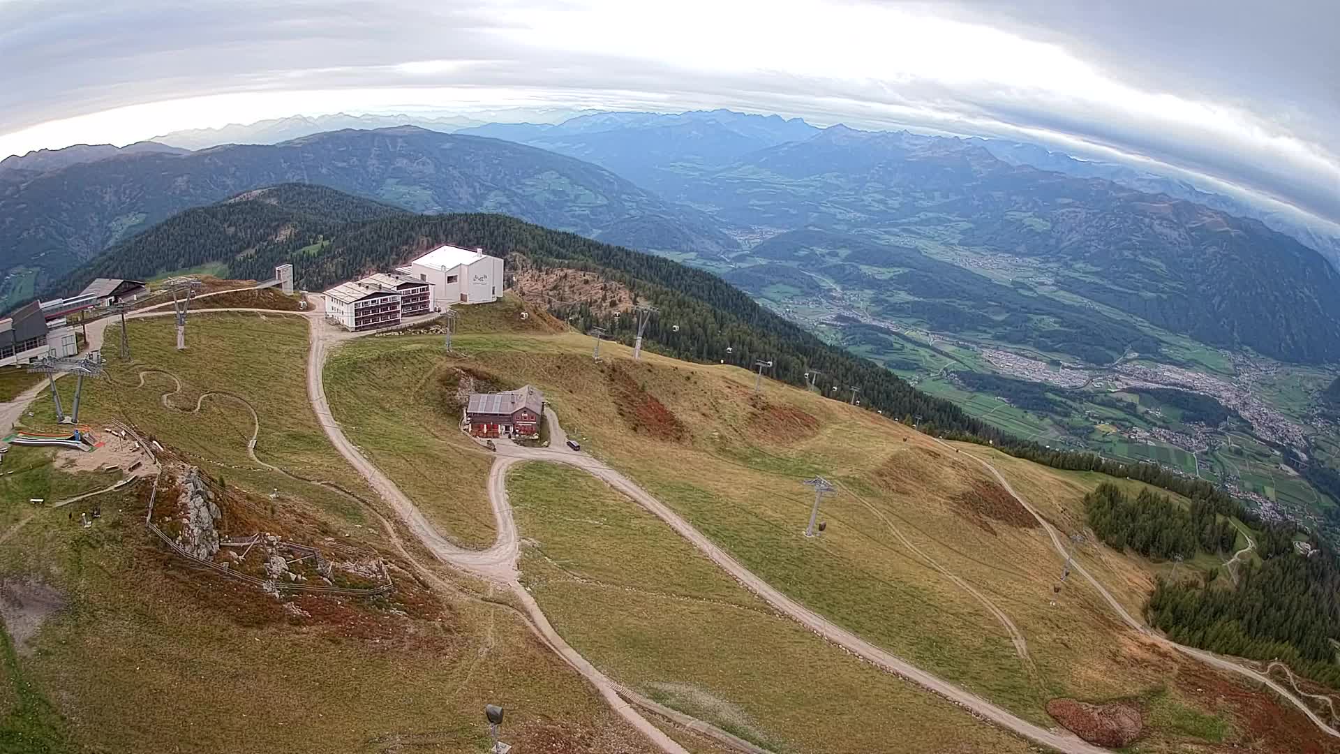 Smučišče Kronplatz – vrh | pogled na Bruneck