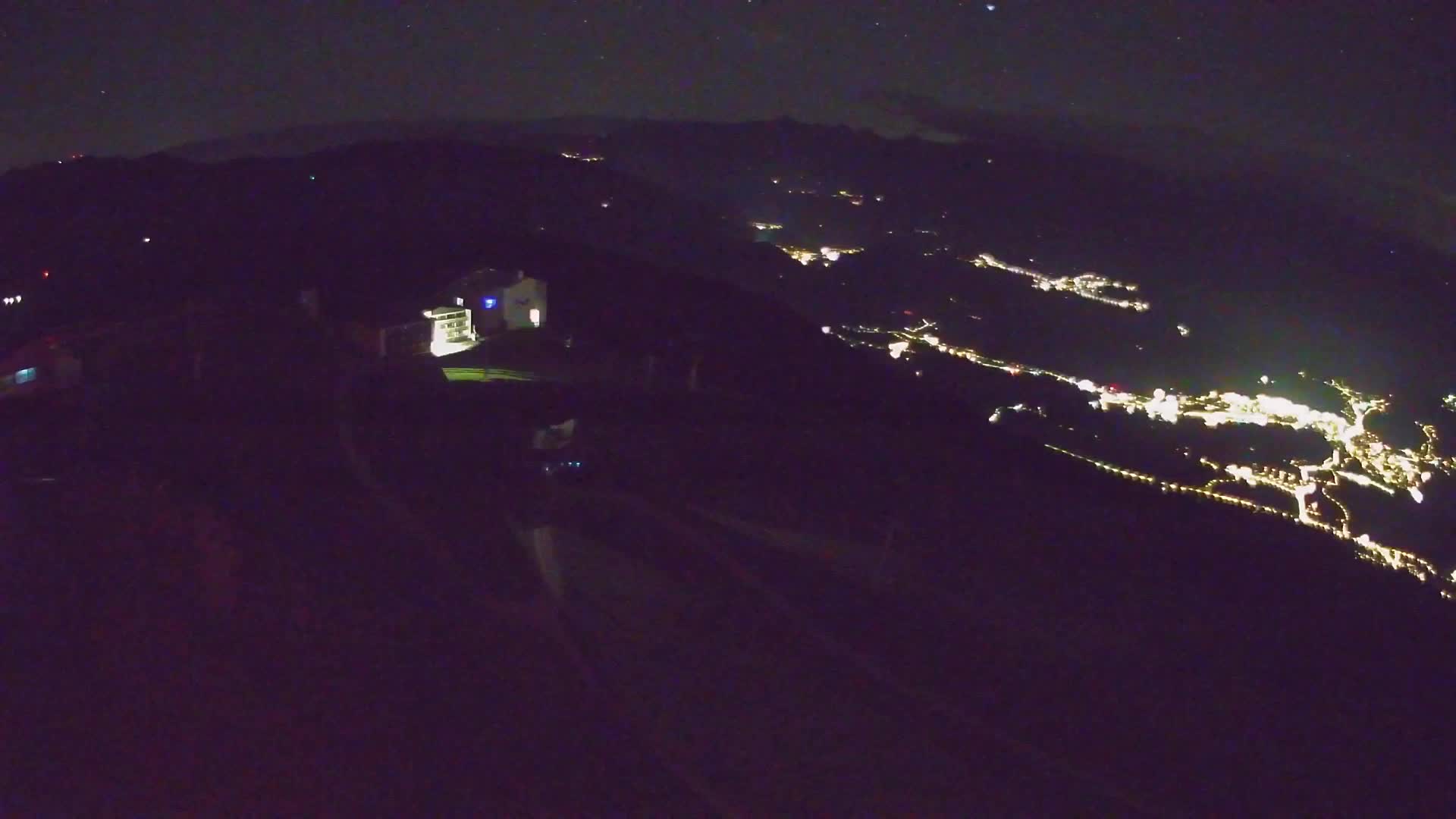 Kronplatz peak Ski resort | view to Bruneck