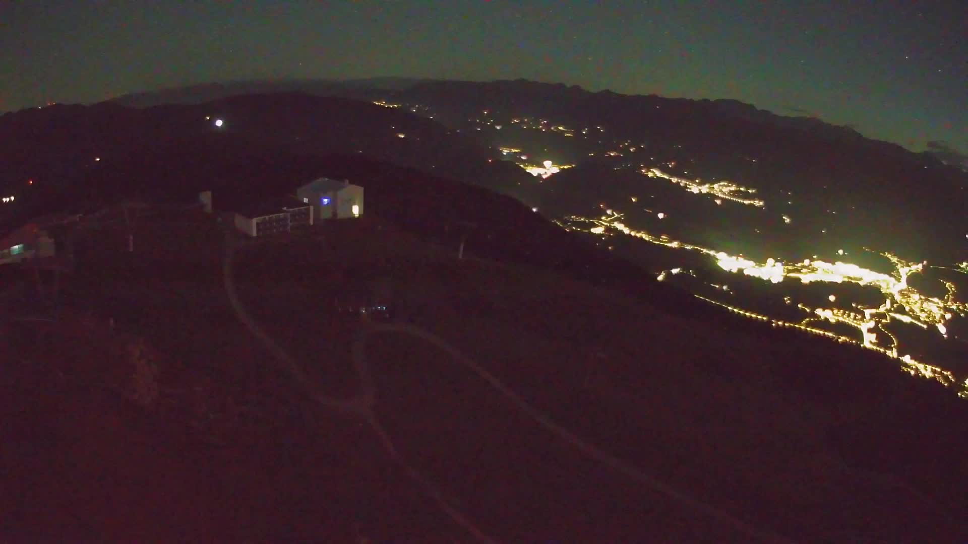 Kronplatz peak Ski resort | view to Bruneck