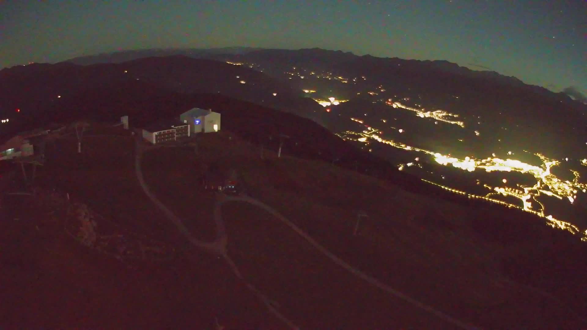Kronplatz peak Ski resort | view to Bruneck
