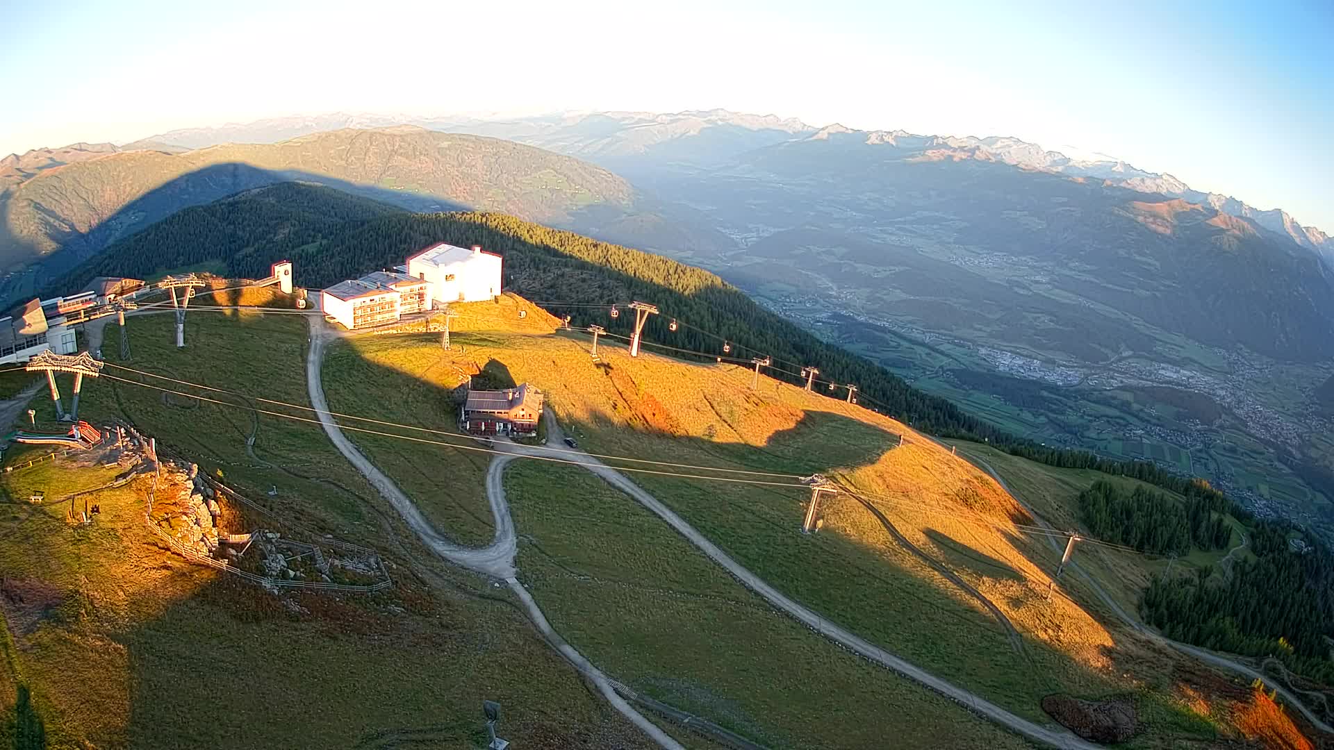 Station de ski Kronplatz sommet | vue sur Brunico