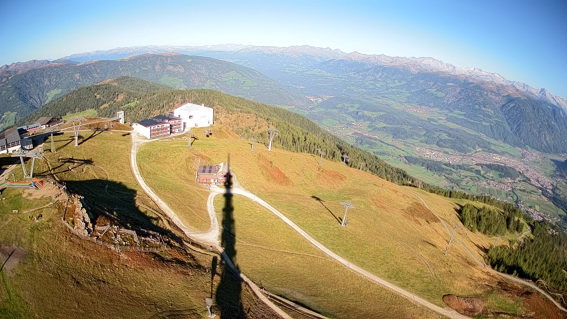 Stazione sciistica di Plan de Corones | vista su Brunico