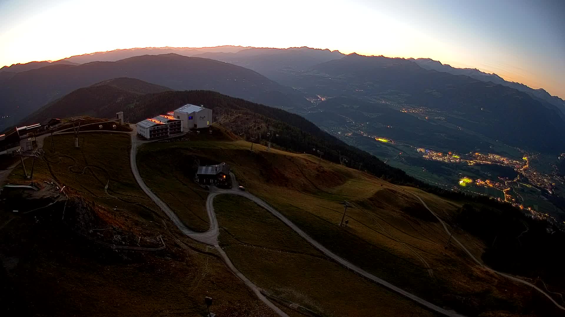 Station de ski Kronplatz sommet | vue sur Brunico