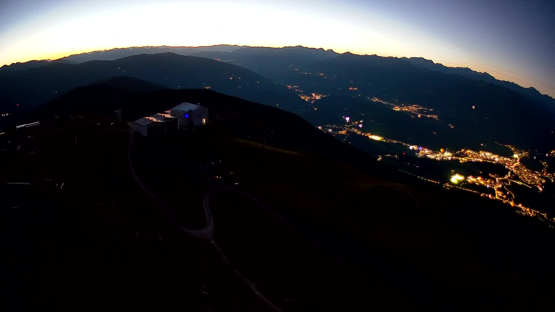 Skigebiet Kronplatz Gipfel | Blick auf Bruneck