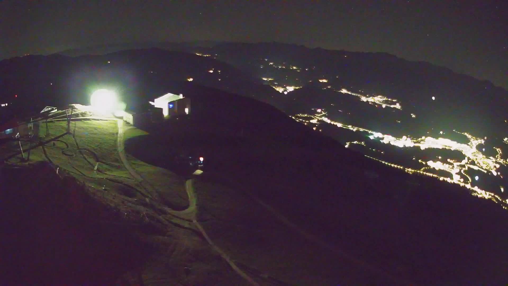 Kronplatz peak Ski resort | view to Bruneck