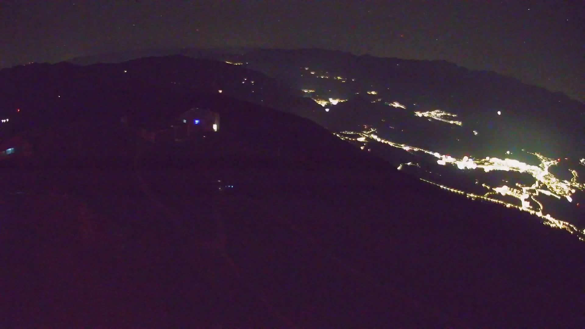 Cima estación de esquí Kronplatz | vista hacia Brunico