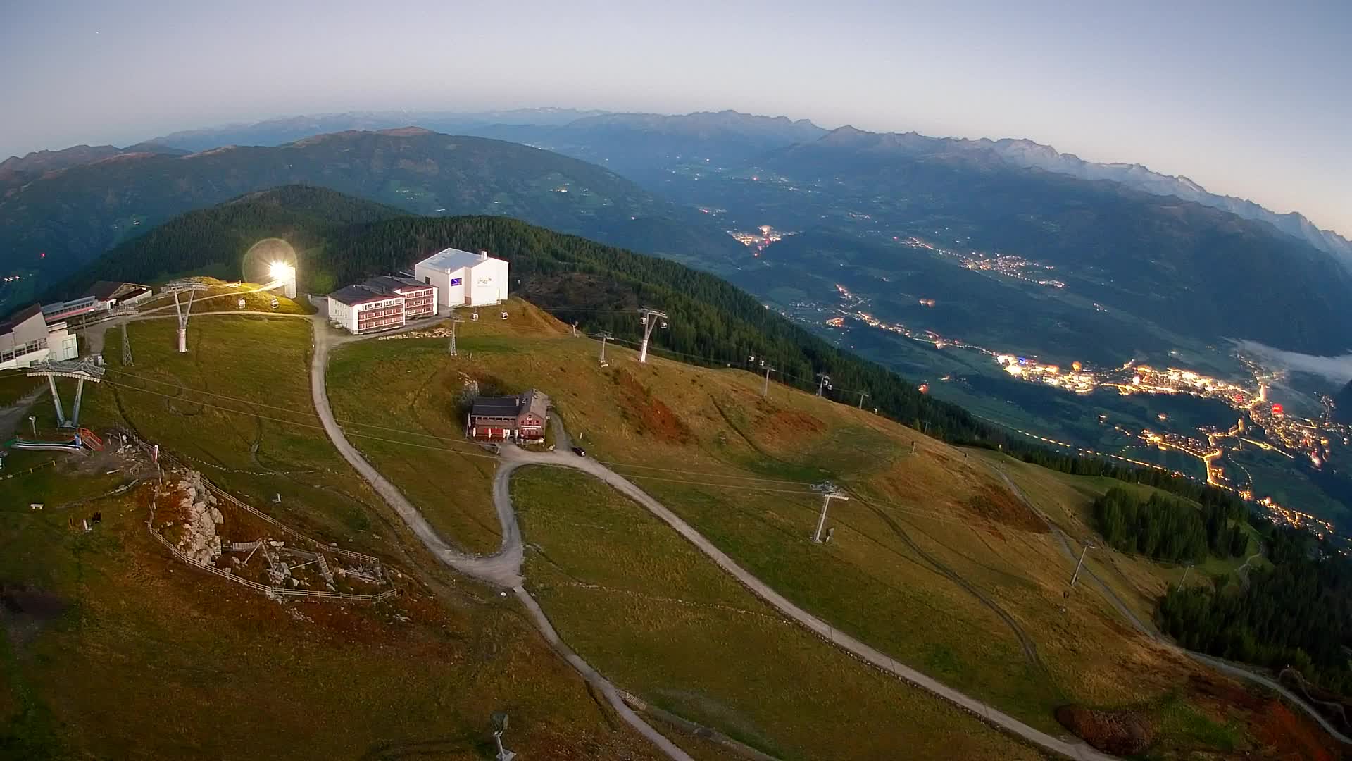 Station de ski Kronplatz sommet | vue sur Brunico