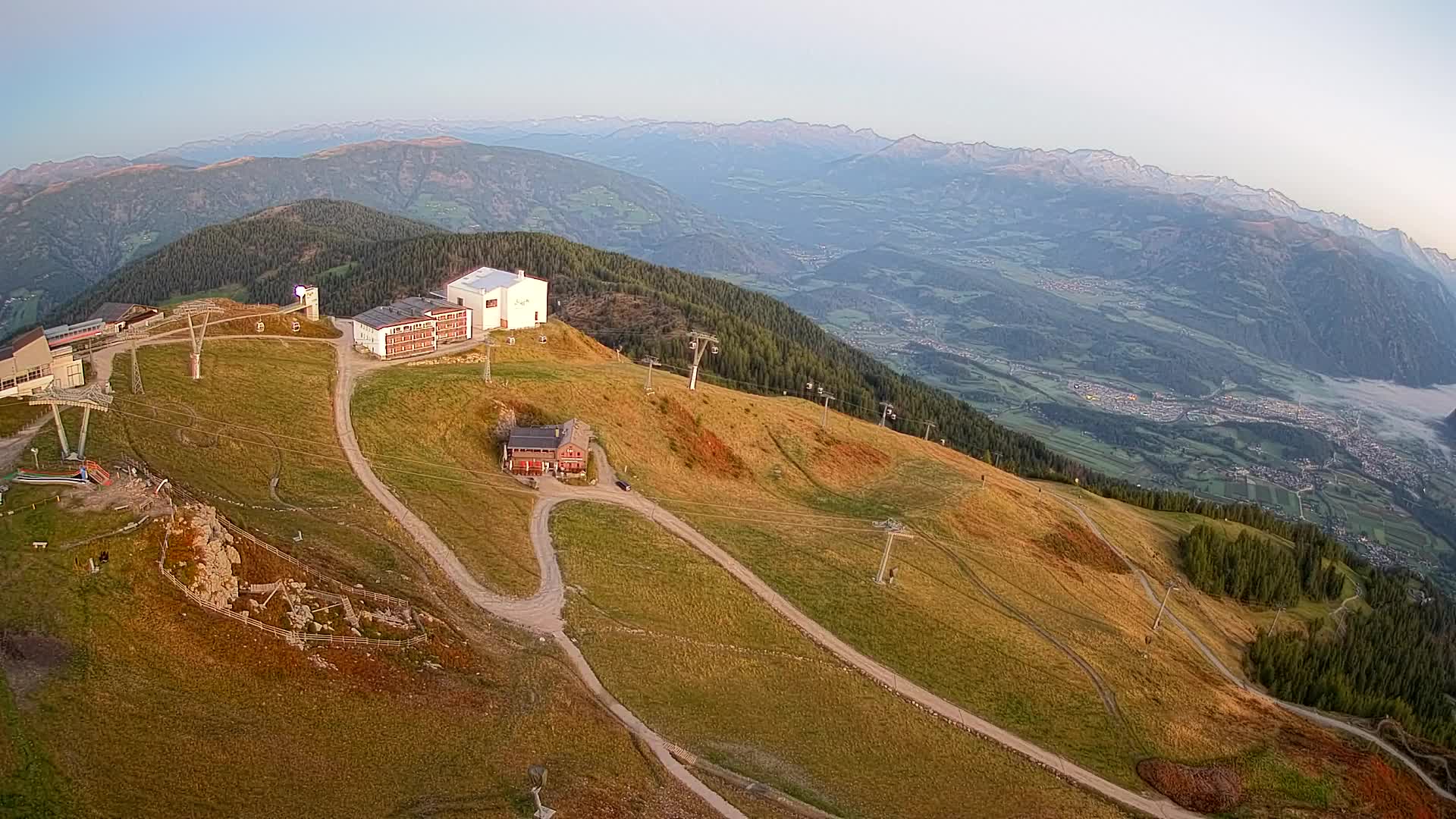 Smučišče Kronplatz – vrh | pogled na Bruneck