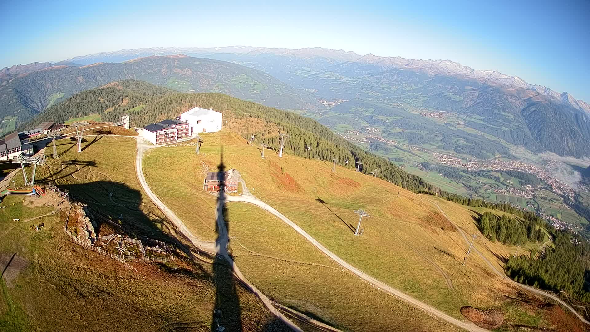Stazione sciistica di Plan de Corones | vista su Brunico