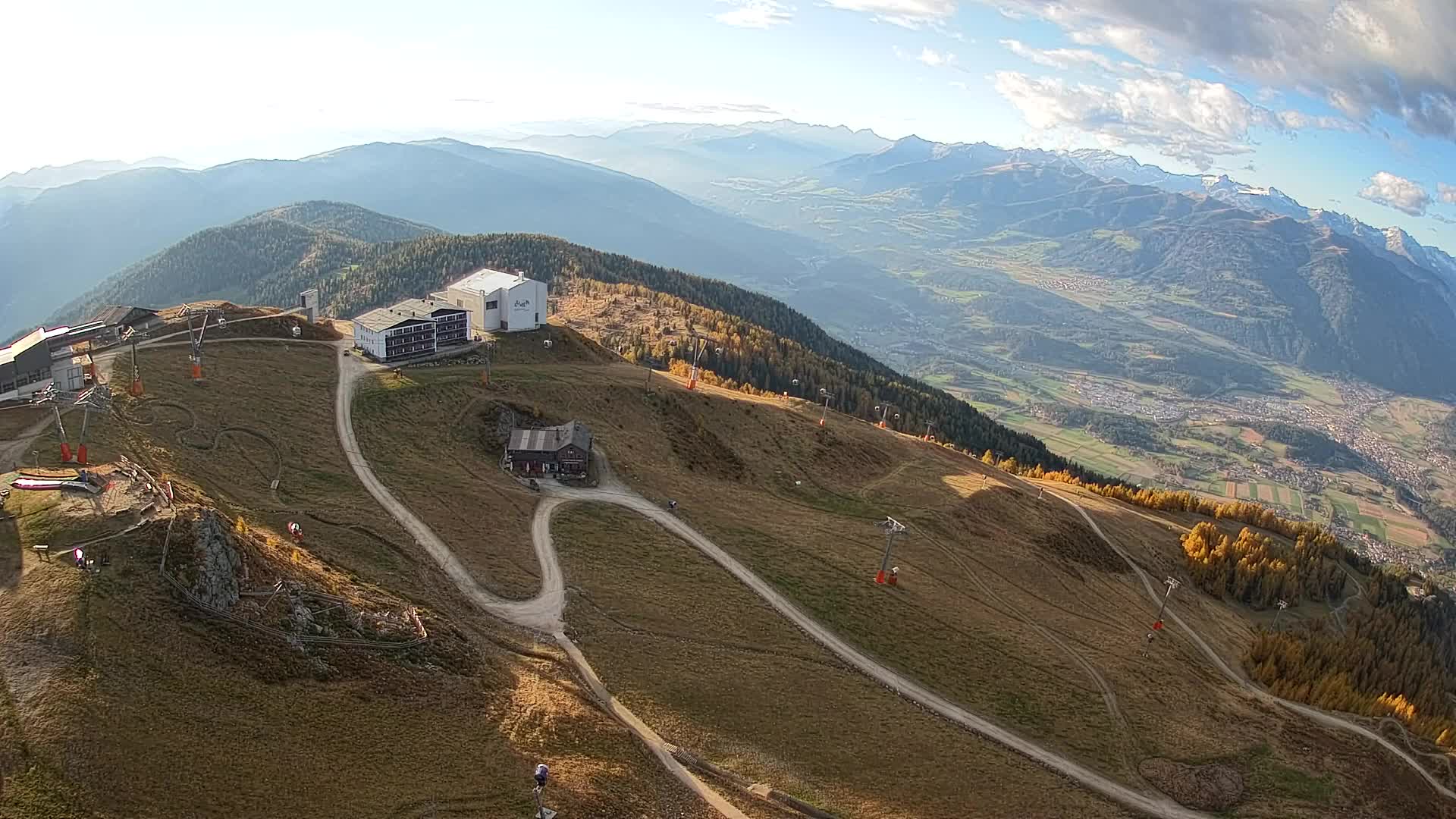 Stazione sciistica di Plan de Corones | vista su Brunico