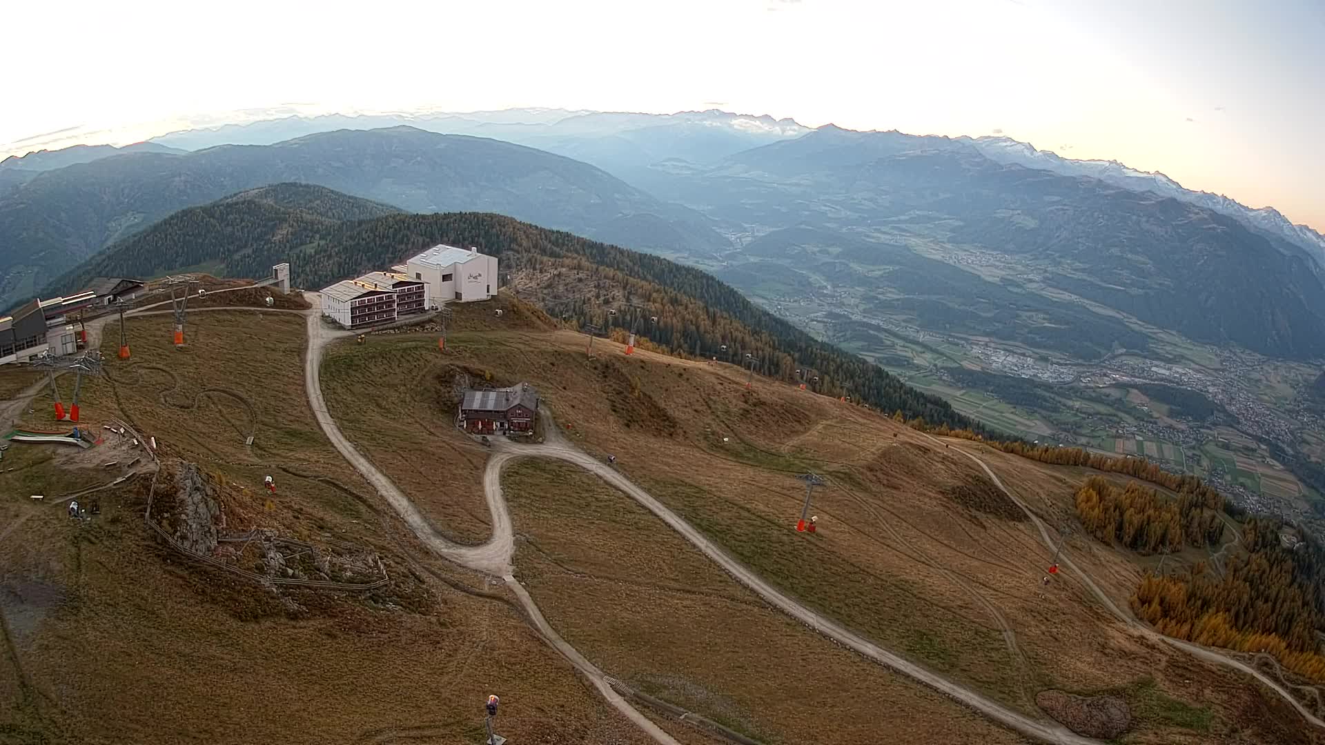 Stazione sciistica di Plan de Corones | vista su Brunico