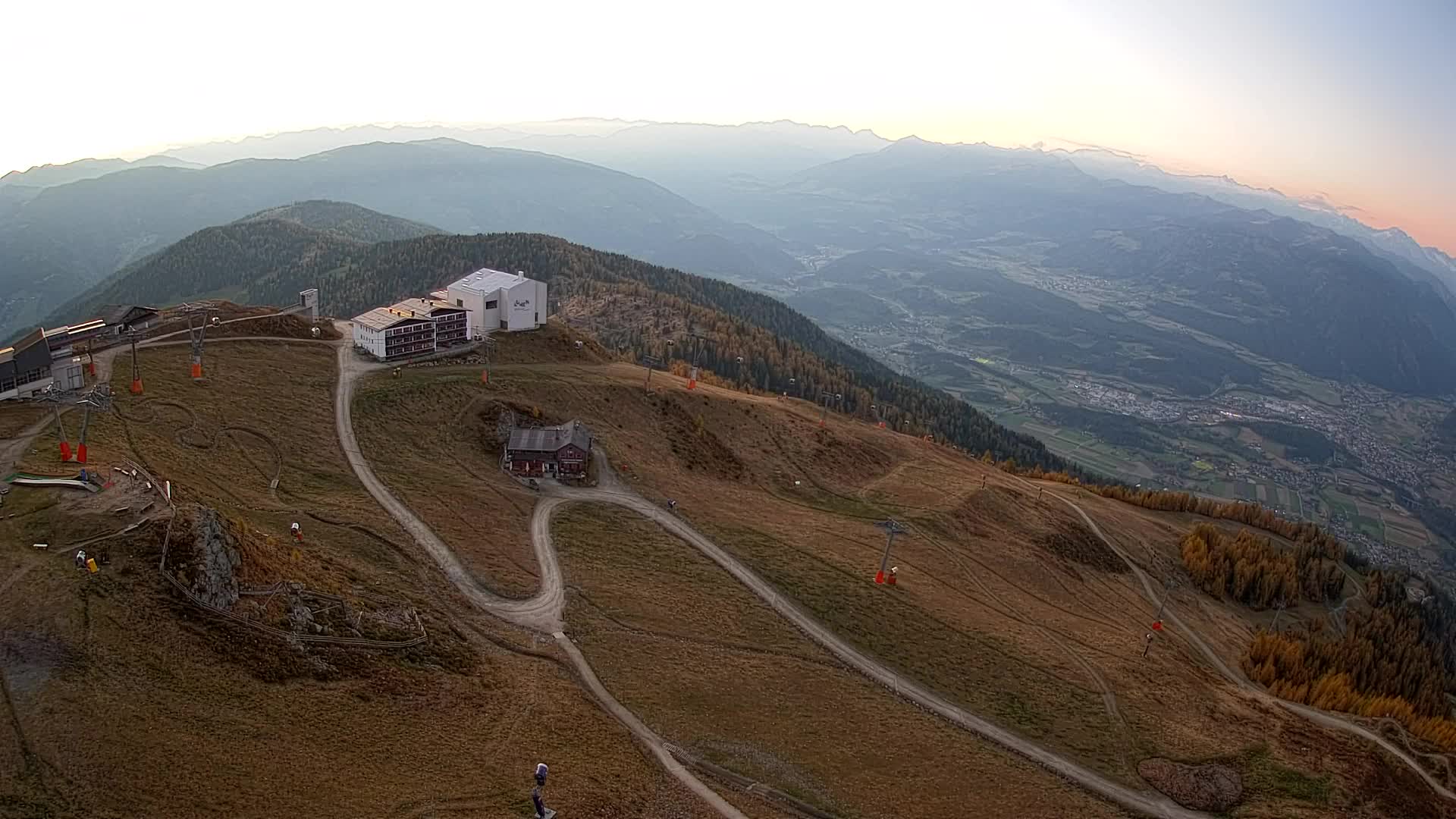 Skigebiet Kronplatz Gipfel | Blick auf Bruneck