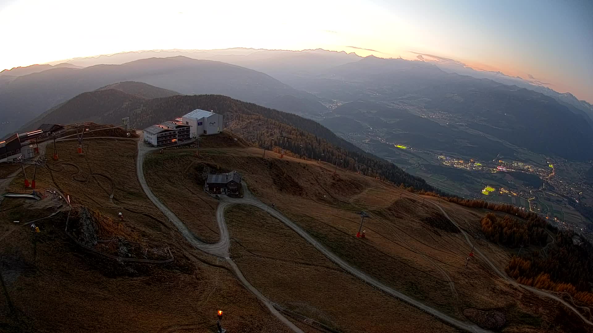 Station de ski Kronplatz sommet | vue sur Brunico