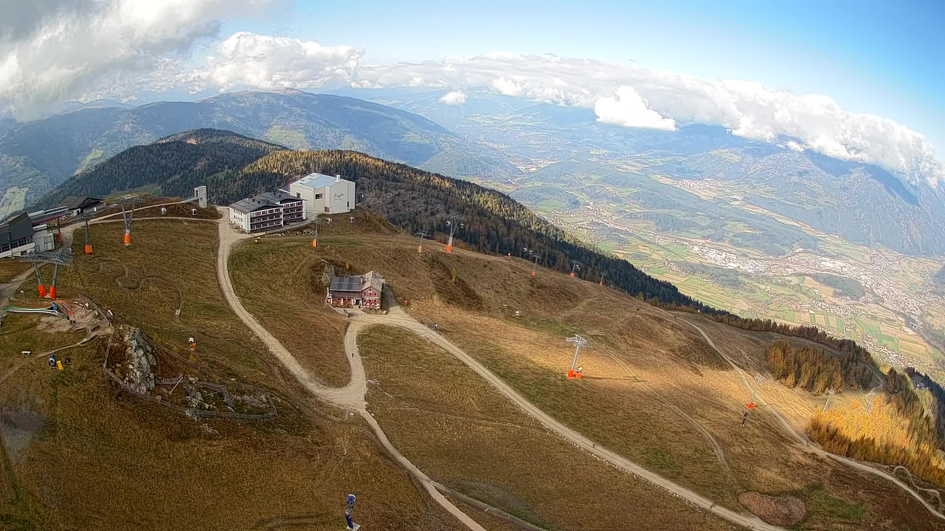 Kronplatz peak Ski resort | view to Bruneck