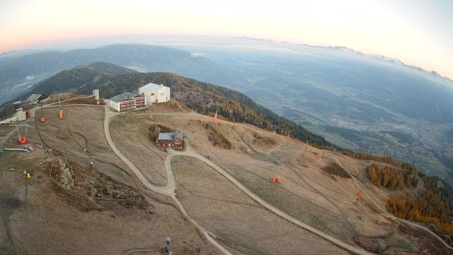 Station de ski Kronplatz sommet | vue sur Brunico