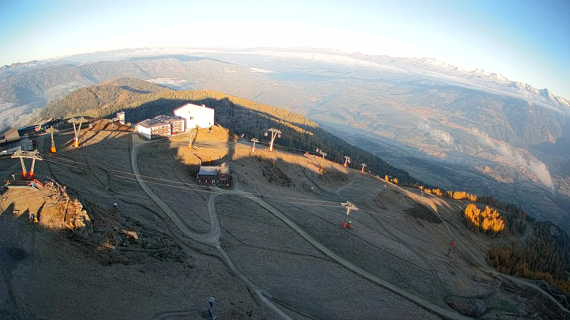 Stazione sciistica di Plan de Corones | vista su Brunico