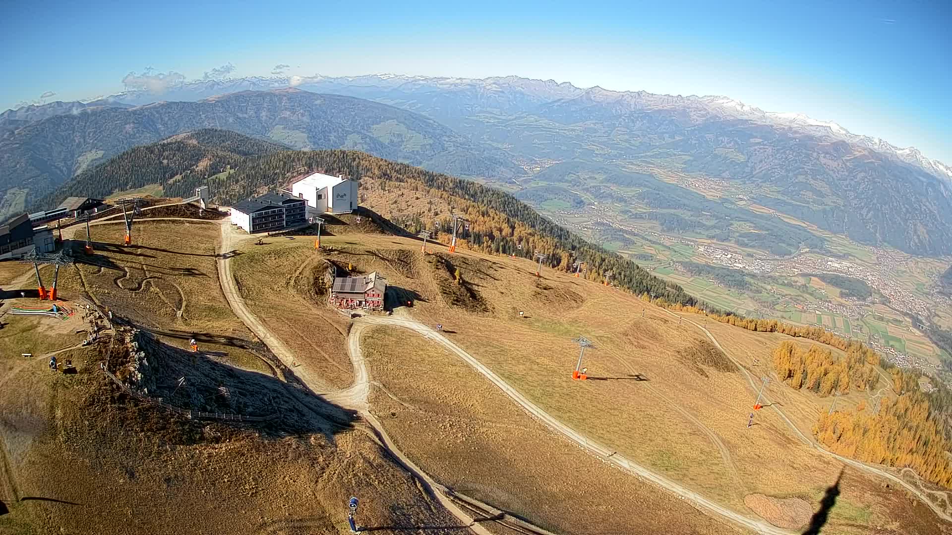 Skigebiet Kronplatz Gipfel | Blick auf Bruneck