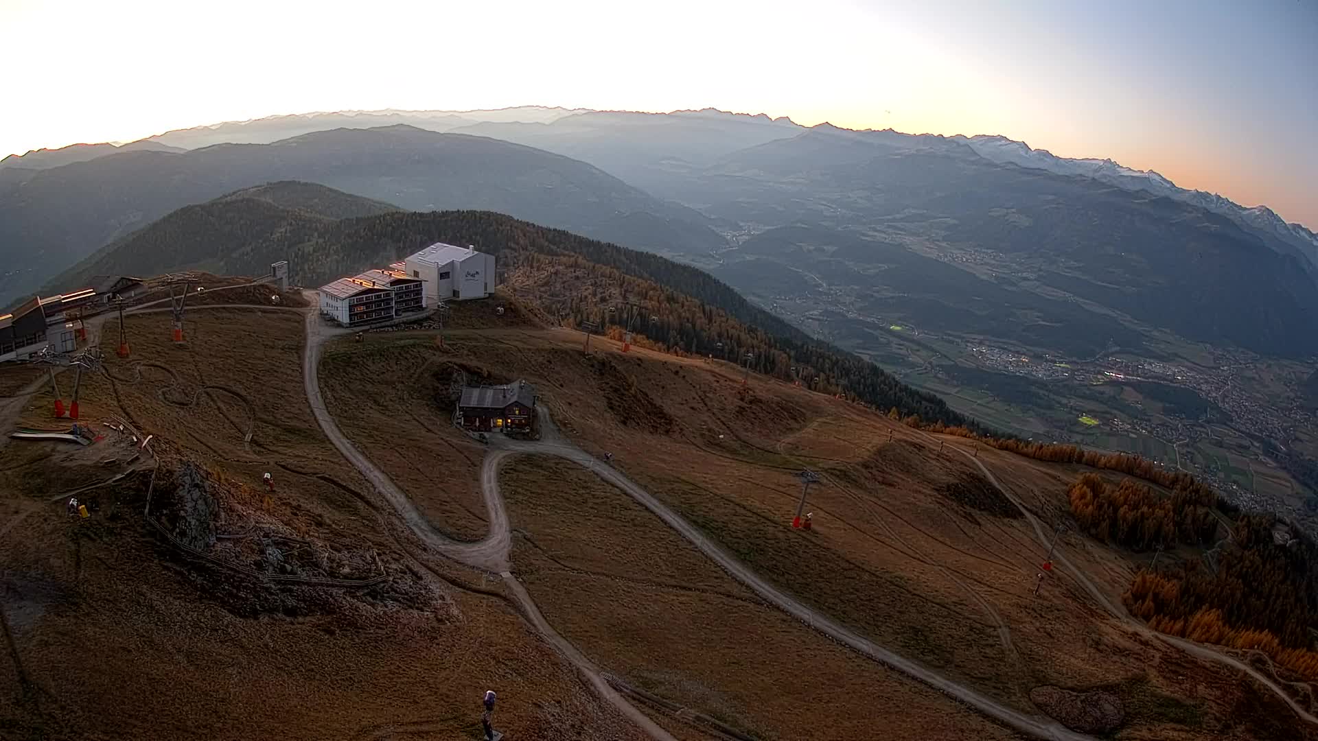 Skigebiet Kronplatz Gipfel | Blick auf Bruneck