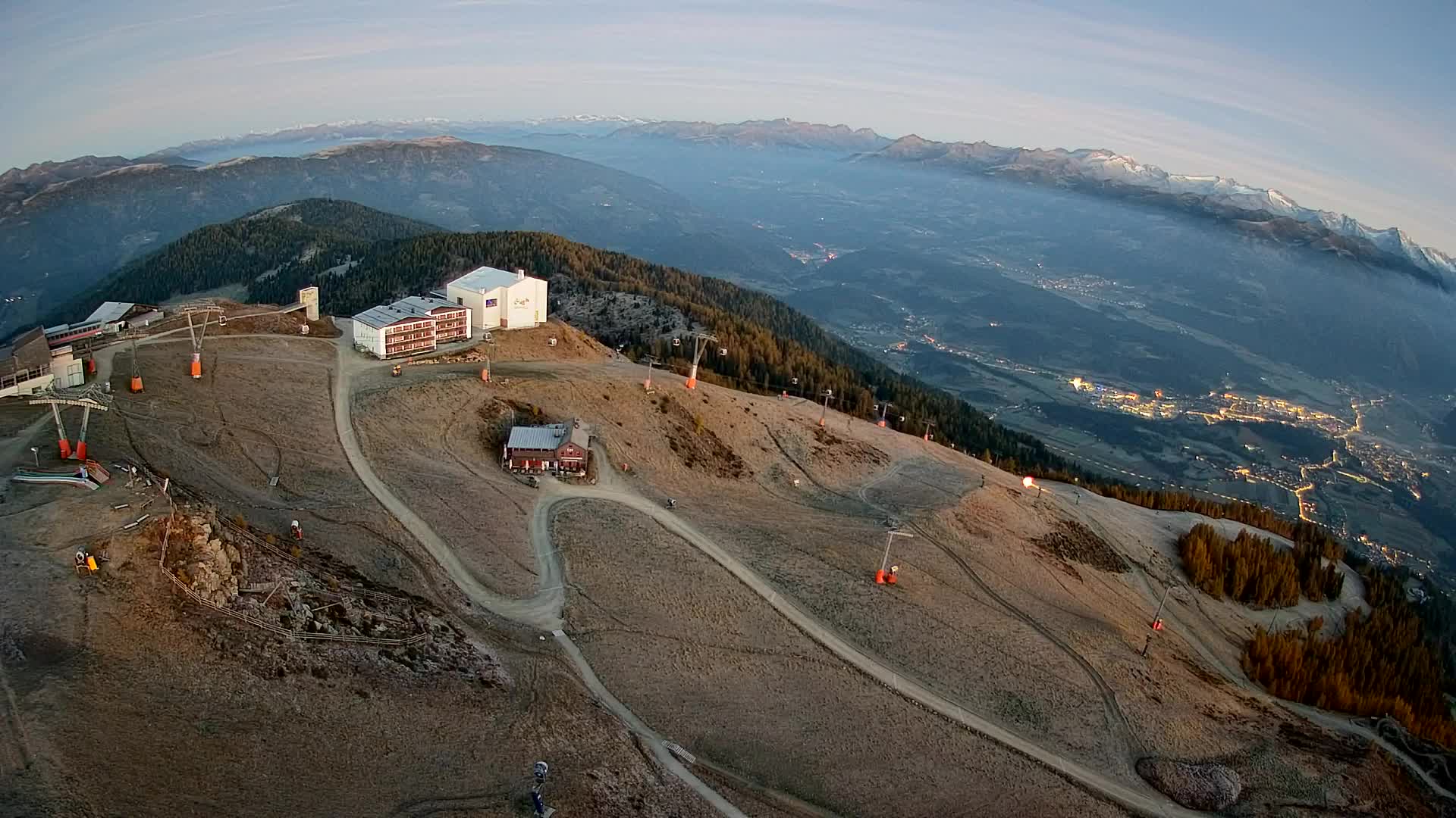 Station de ski Kronplatz sommet | vue sur Brunico