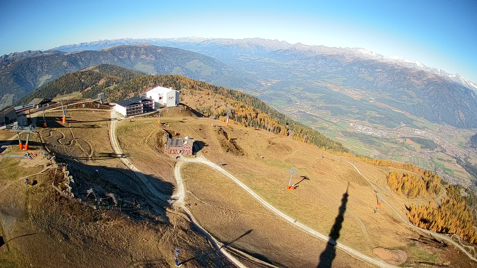 Stazione sciistica di Plan de Corones | vista su Brunico