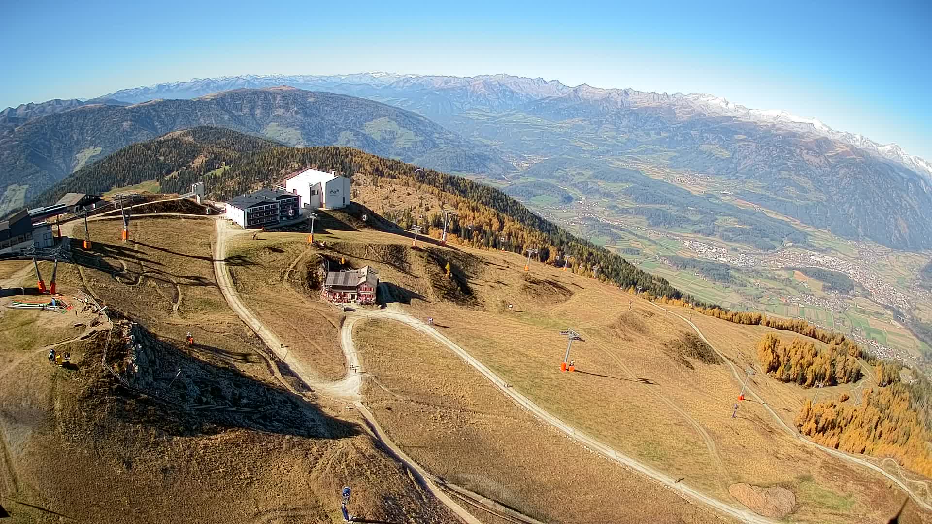 Stazione sciistica di Plan de Corones | vista su Brunico