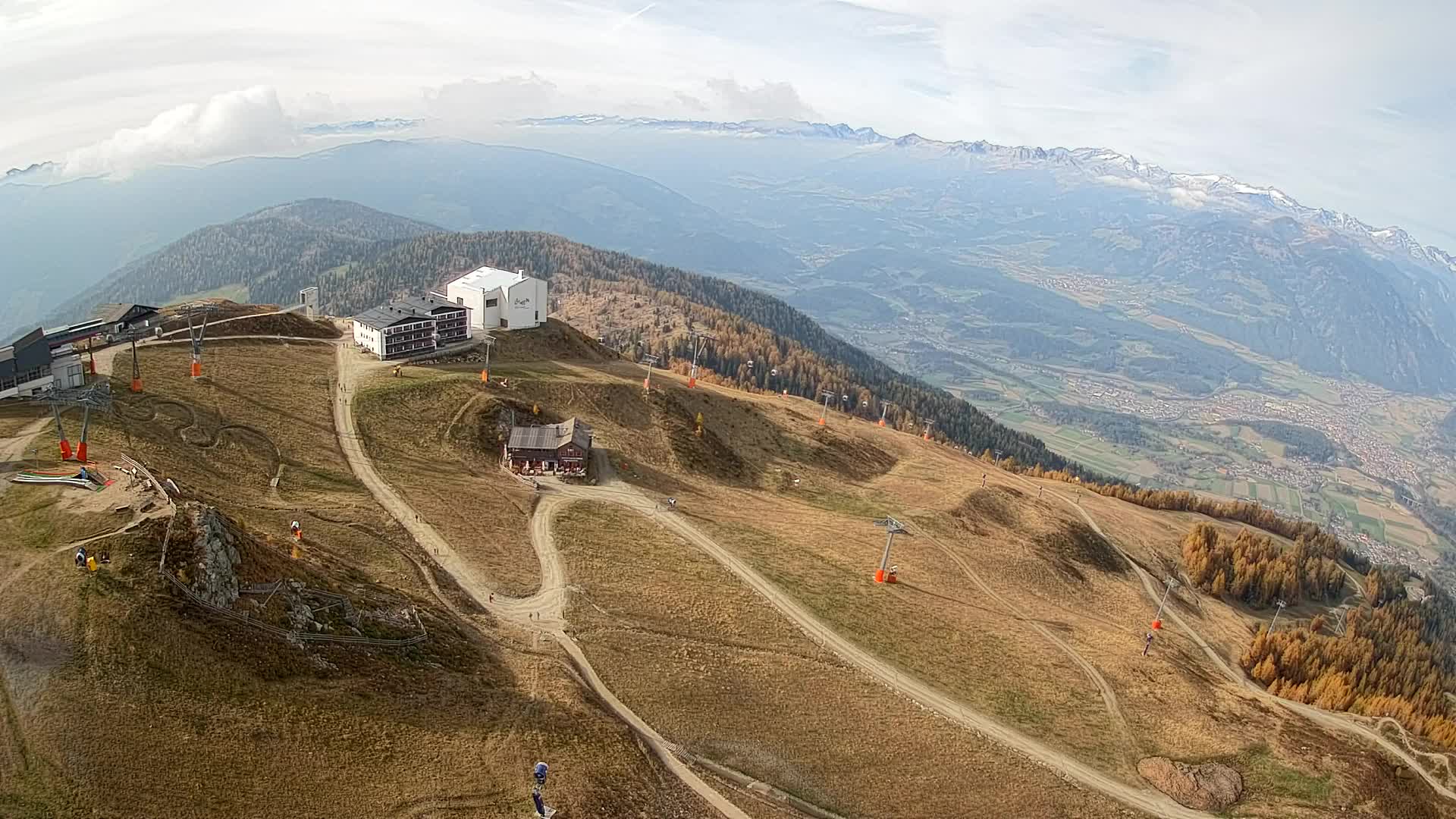 Skigebiet Kronplatz Gipfel | Blick auf Bruneck