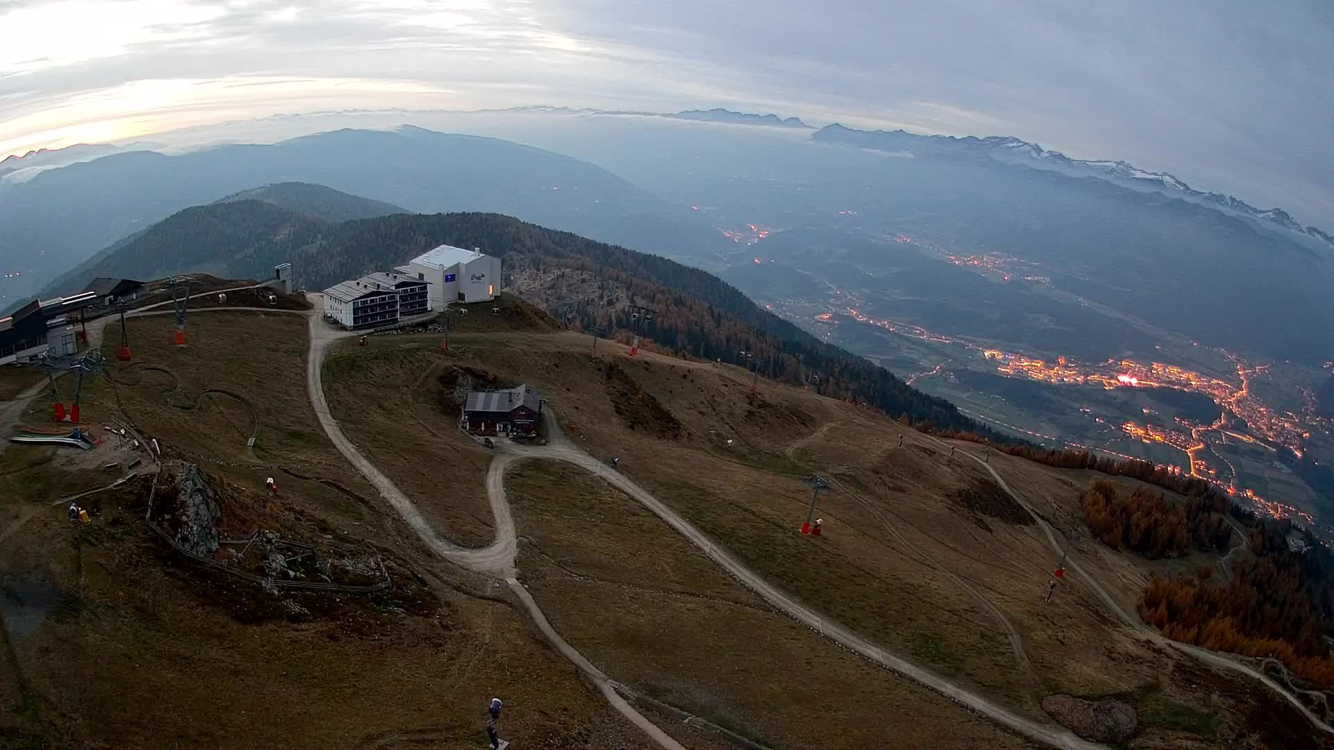 Skigebiet Kronplatz Gipfel | Blick auf Bruneck