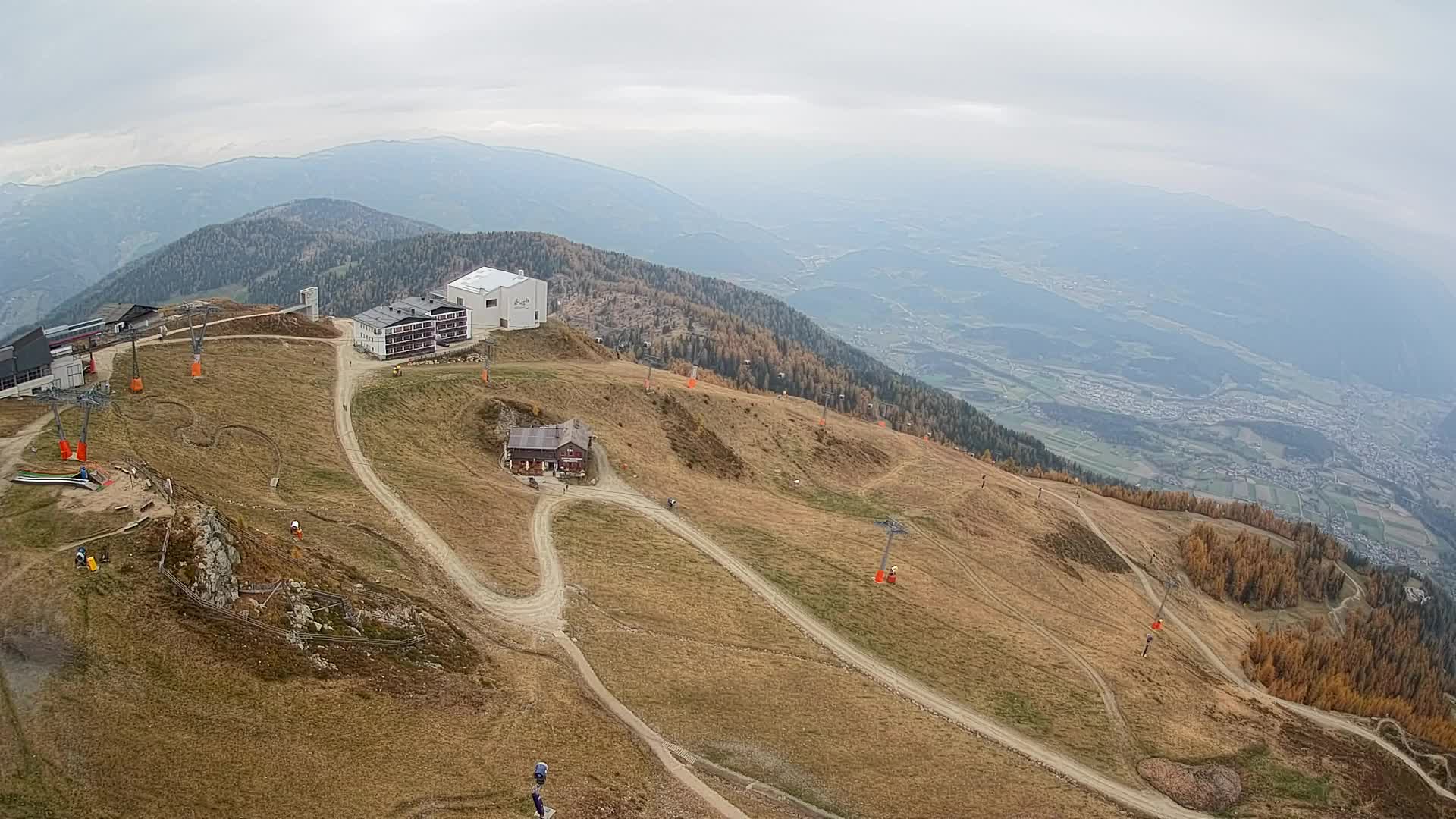 Stazione sciistica di Plan de Corones | vista su Brunico