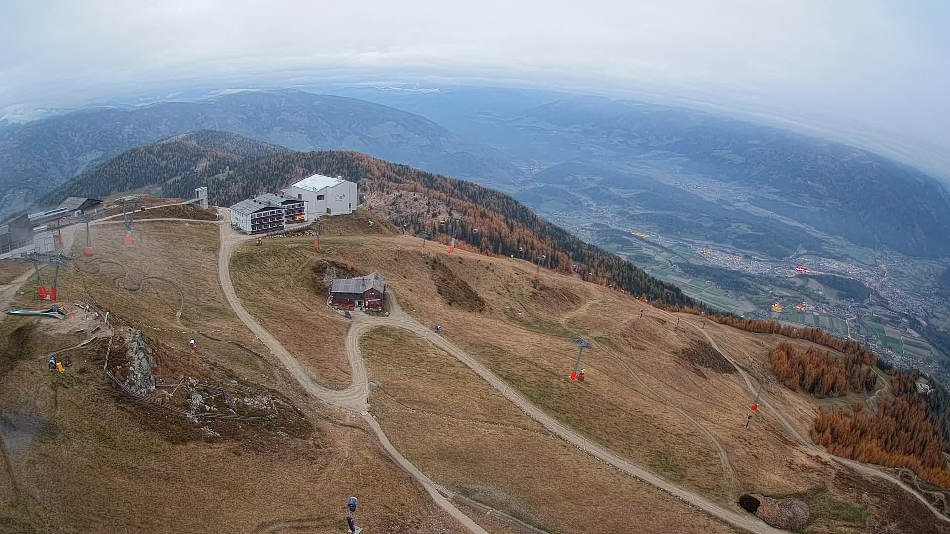 Skigebiet Kronplatz Gipfel | Blick auf Bruneck