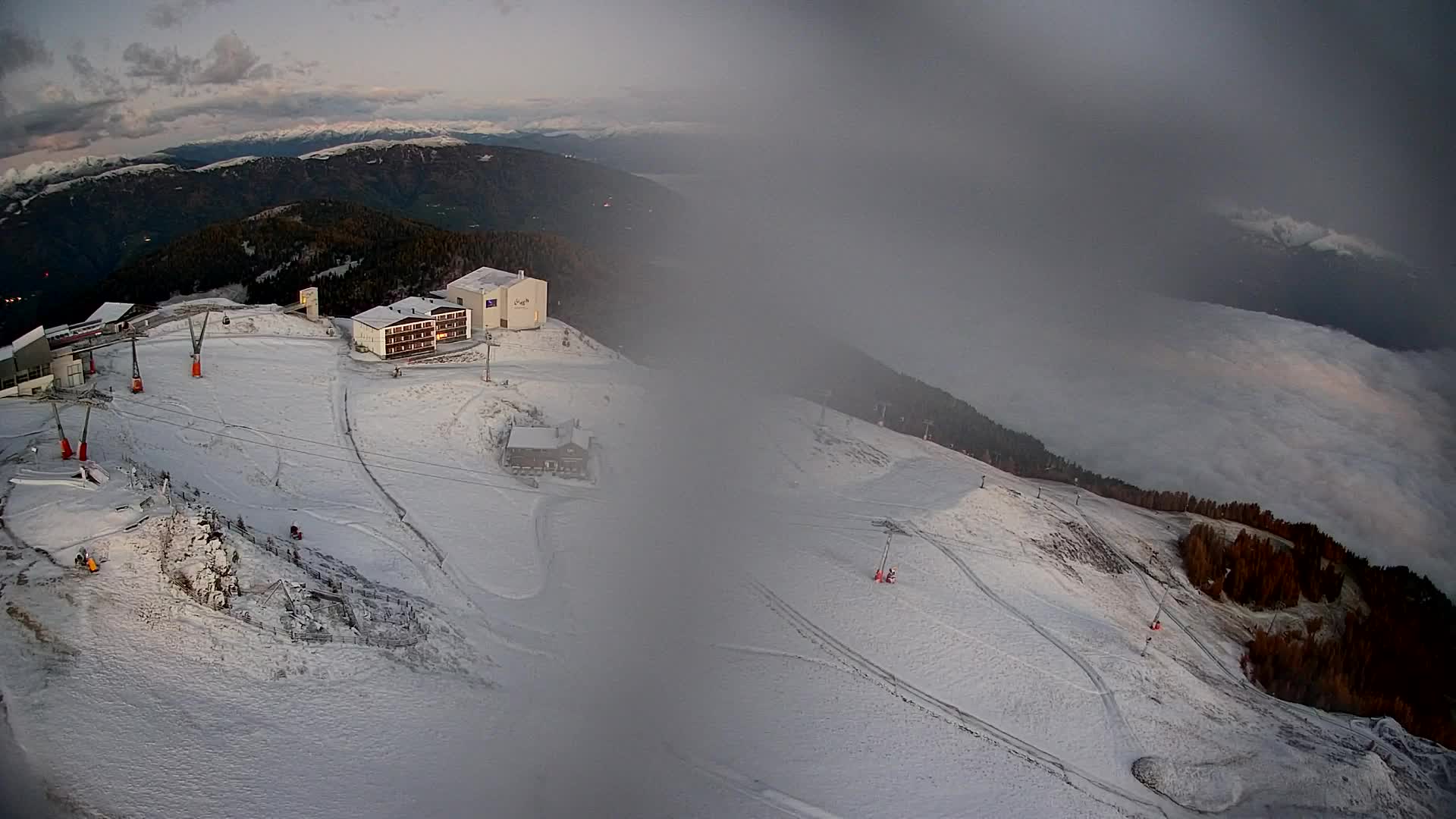 Station de ski Kronplatz sommet | vue sur Brunico