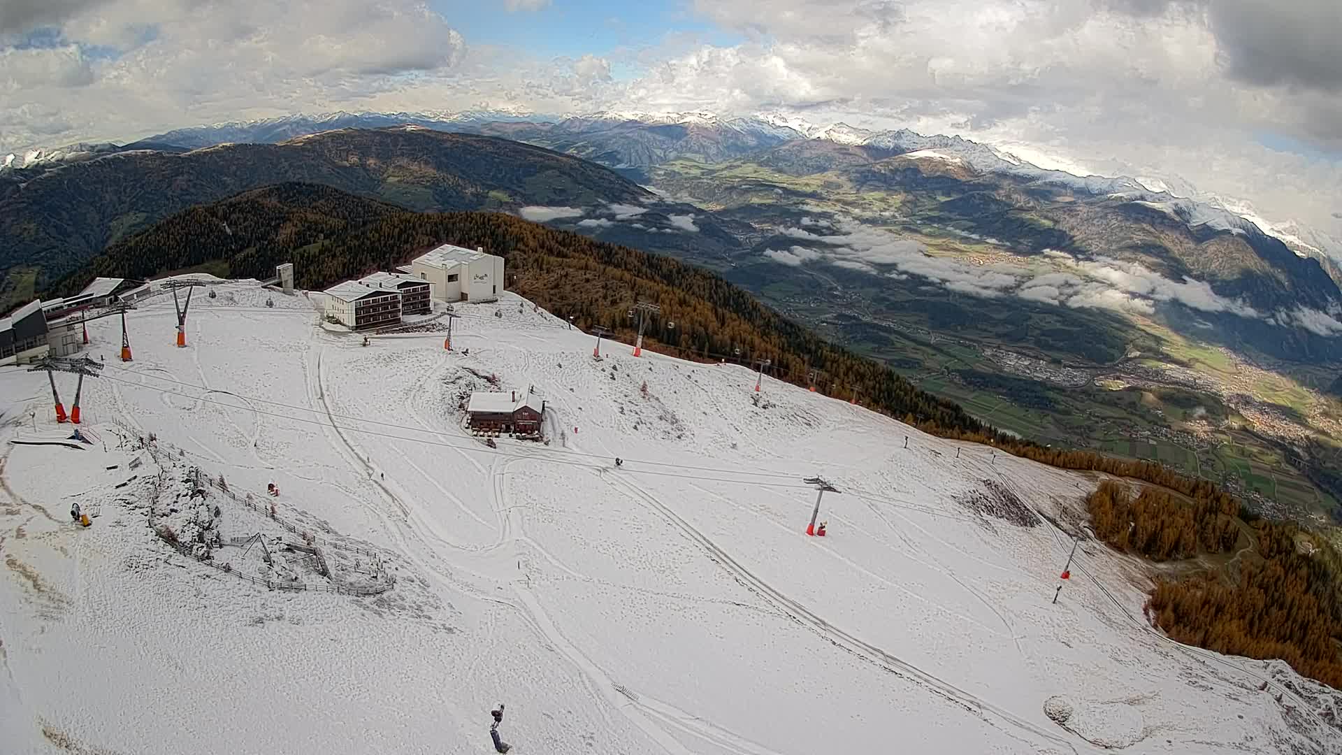 Kronplatz peak Ski resort | view to Bruneck