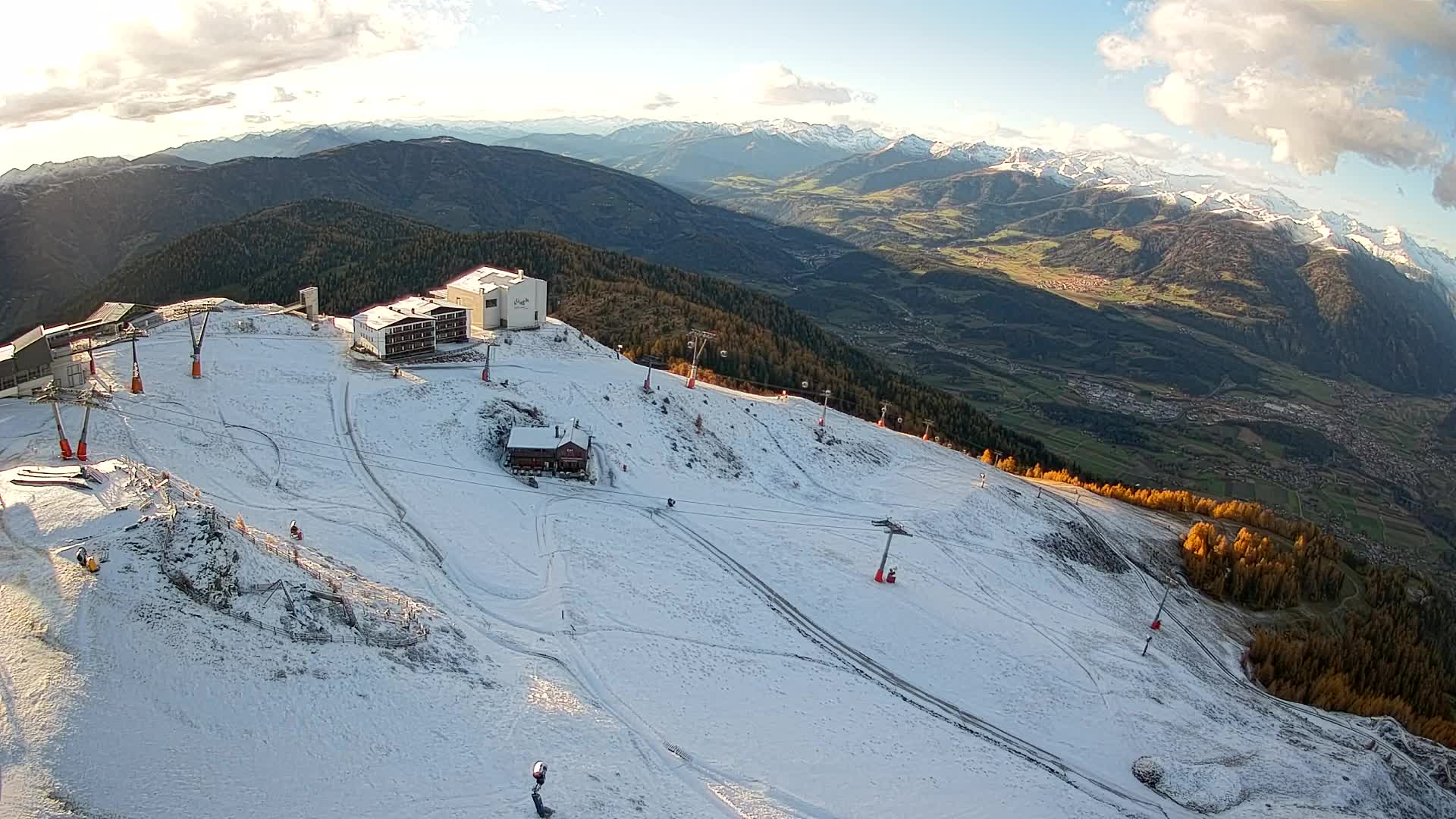 Stazione sciistica di Plan de Corones | vista su Brunico