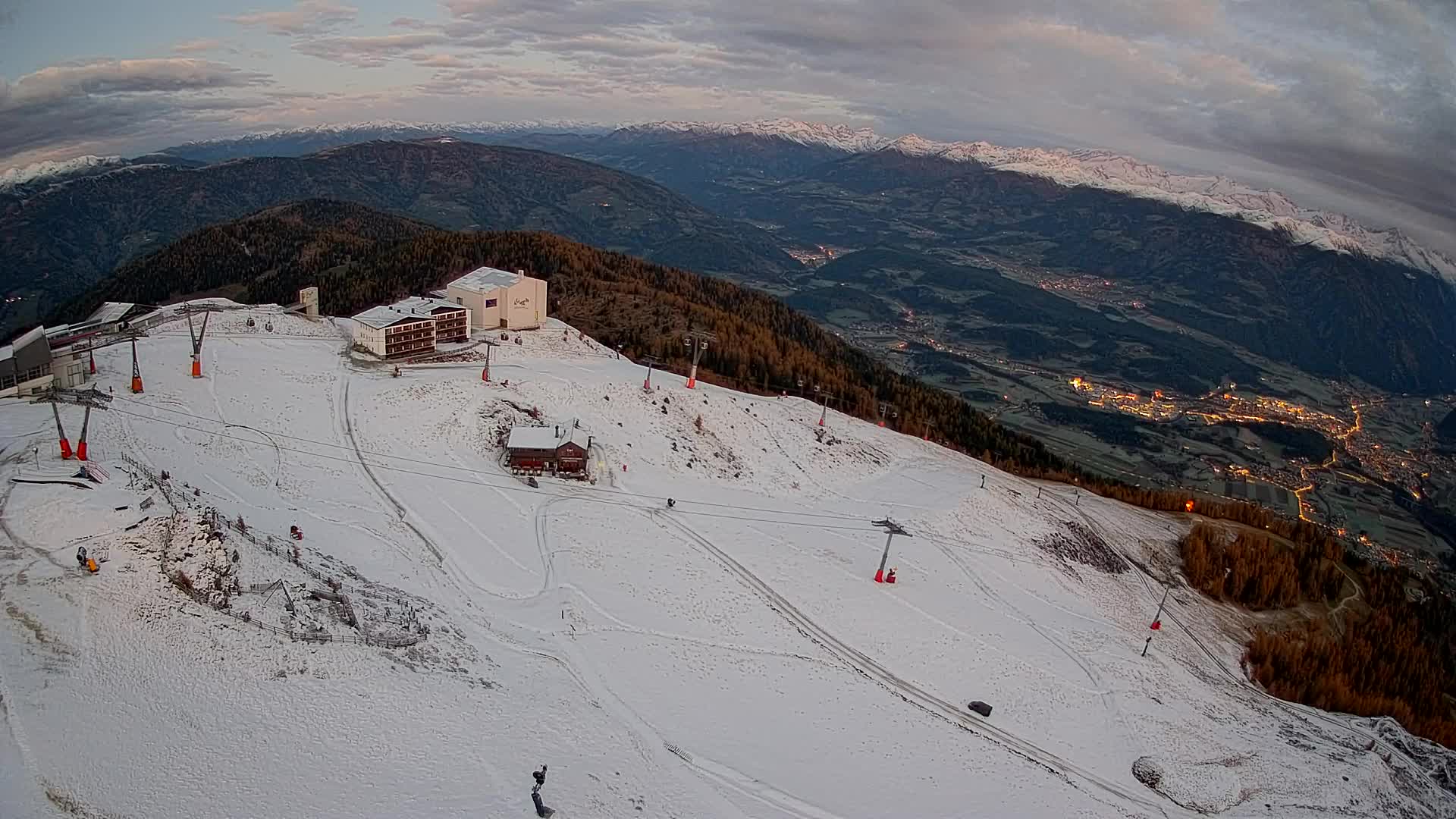 Skigebiet Kronplatz Gipfel | Blick auf Bruneck