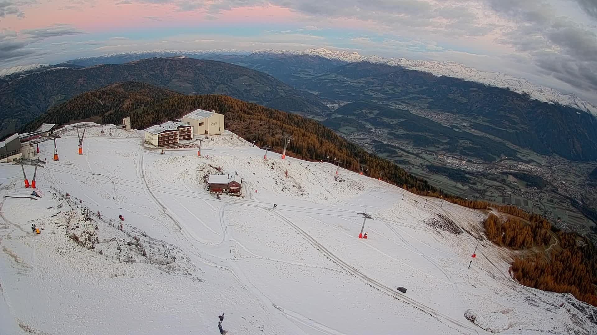 Stazione sciistica di Plan de Corones | vista su Brunico