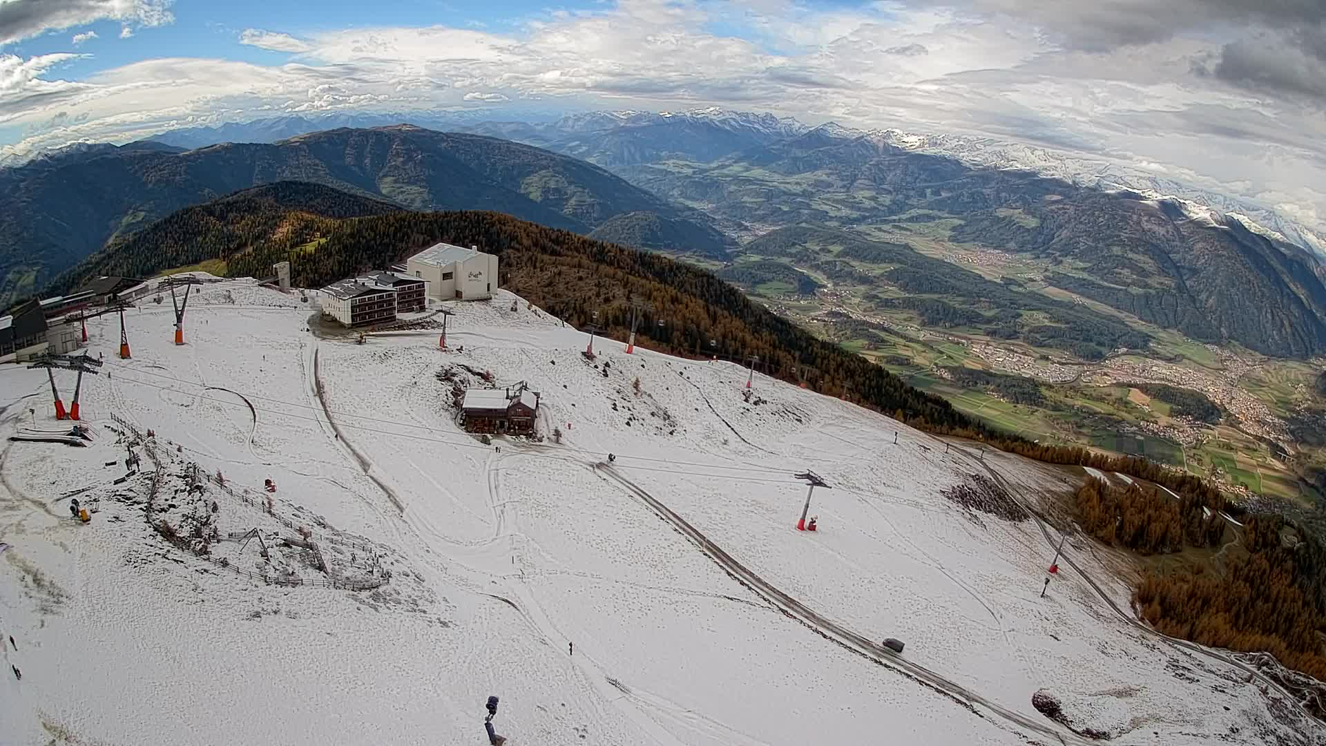 Station de ski Kronplatz sommet | vue sur Brunico