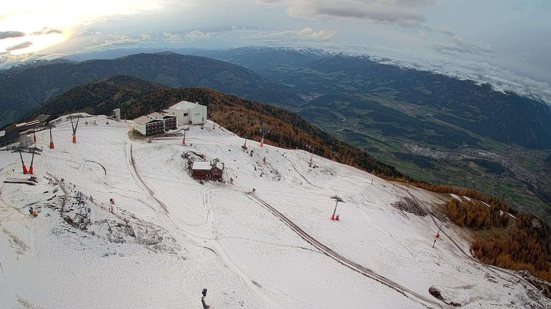 Station de ski Kronplatz sommet | vue sur Brunico