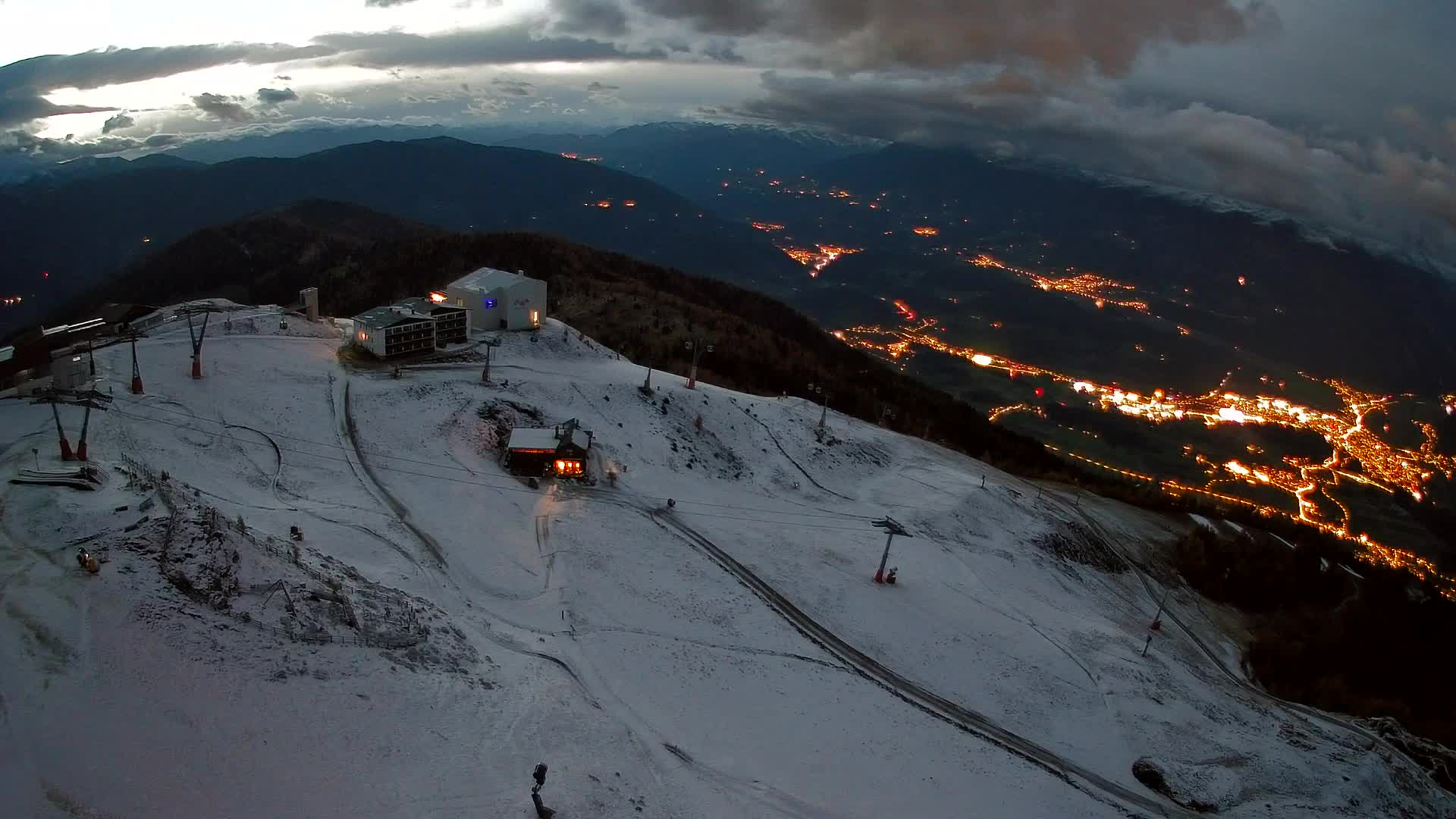 Kronplatz peak Ski resort | view to Bruneck